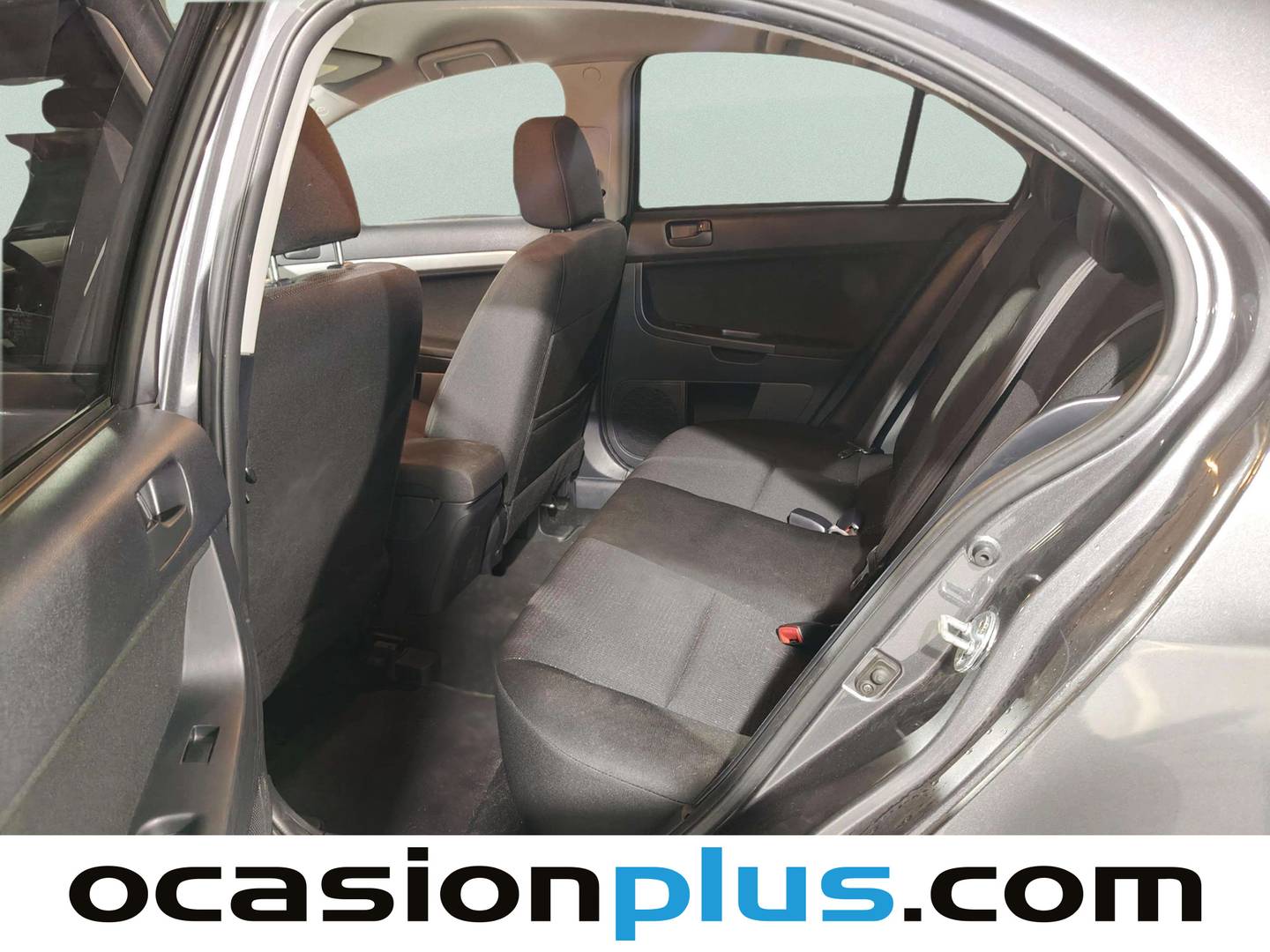 Foto asientos traseros Mitsubishi Lancer Mitsubishi Lancer Sportback 1.8 MIVEC Inform (143 CV)