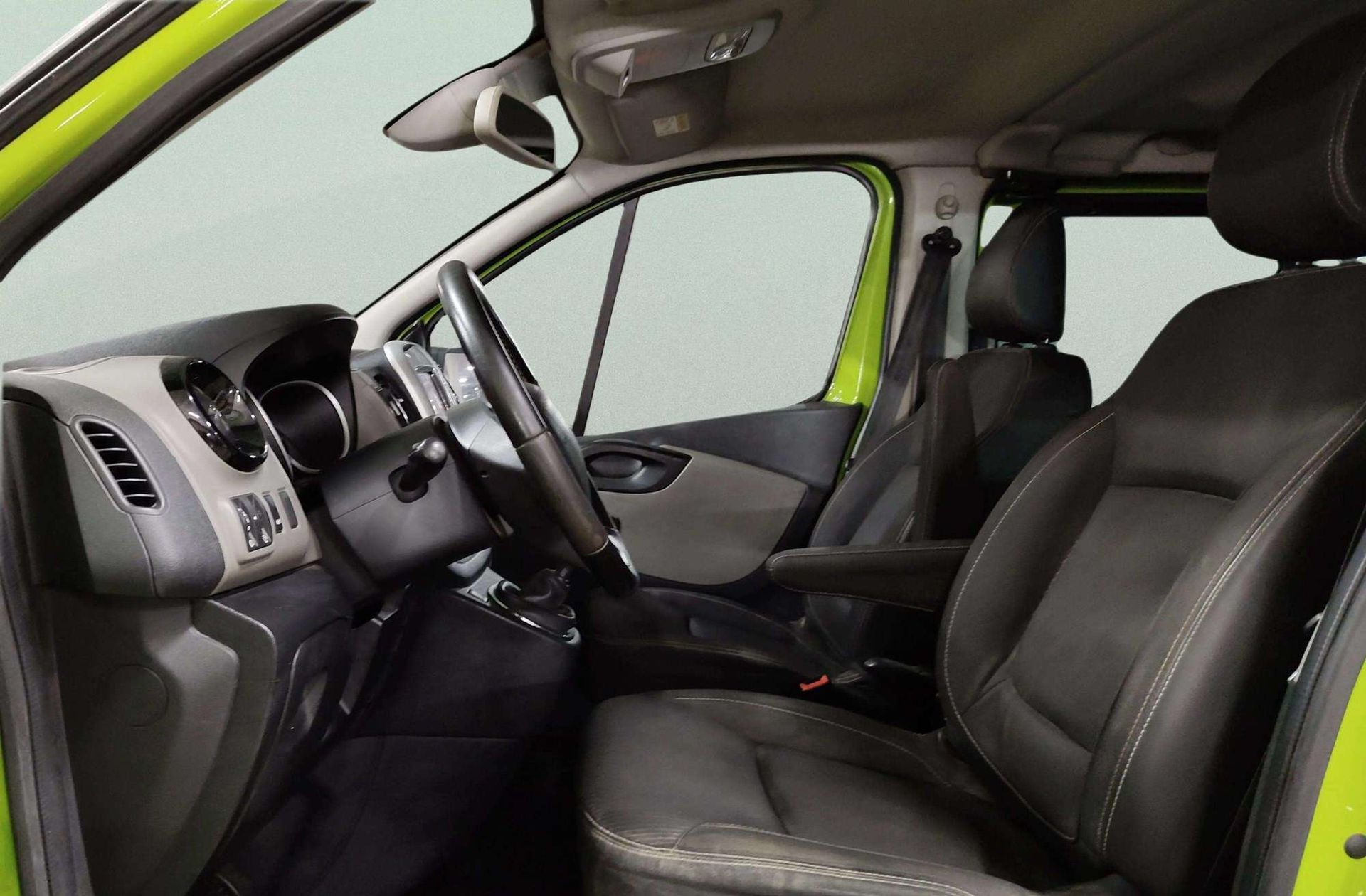 Renault Trafic dCi 125 Passenger Combi TT Largo Energy Ed. 8 plazas - foto 10