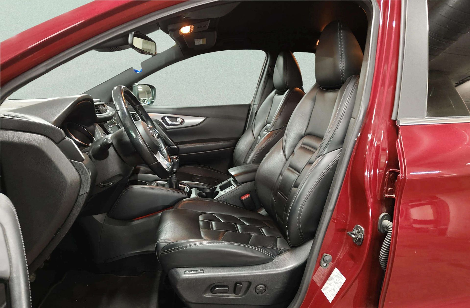 Nissan Qashqai dCi 150 Tekna - foto 14
