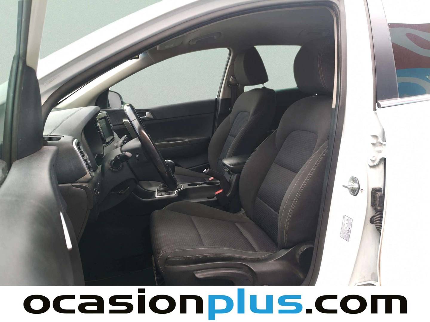 Foto asientos delanteros KIA Sportage KIA Sportage 1.6 GDi x-Tech17 4x2 (132 CV)