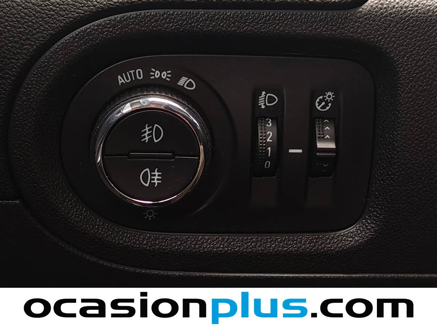 Extras del Opel Grandland X Opel Grandland X 1.2 Turbo 120 Aniversario Auto (130 CV)