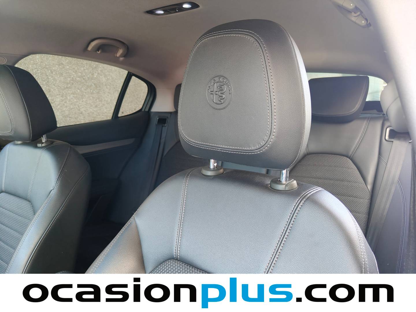 Extras y acabados del Alfa Romeo Stelvio Alfa Romeo Stelvio 2.2 Diesel Super RWD (180 CV)