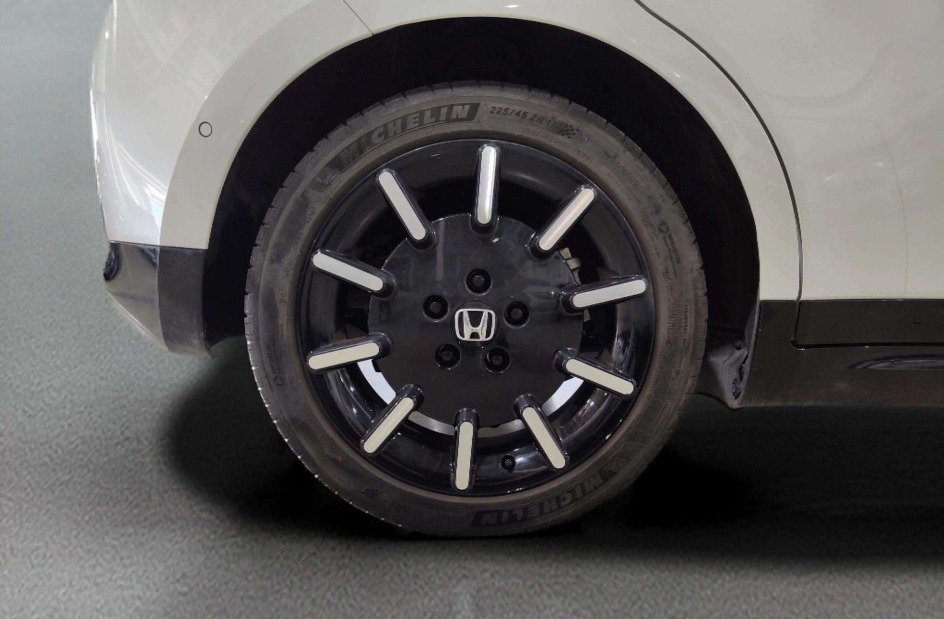 Honda Honda e Advance Llantas 17 - foto 43