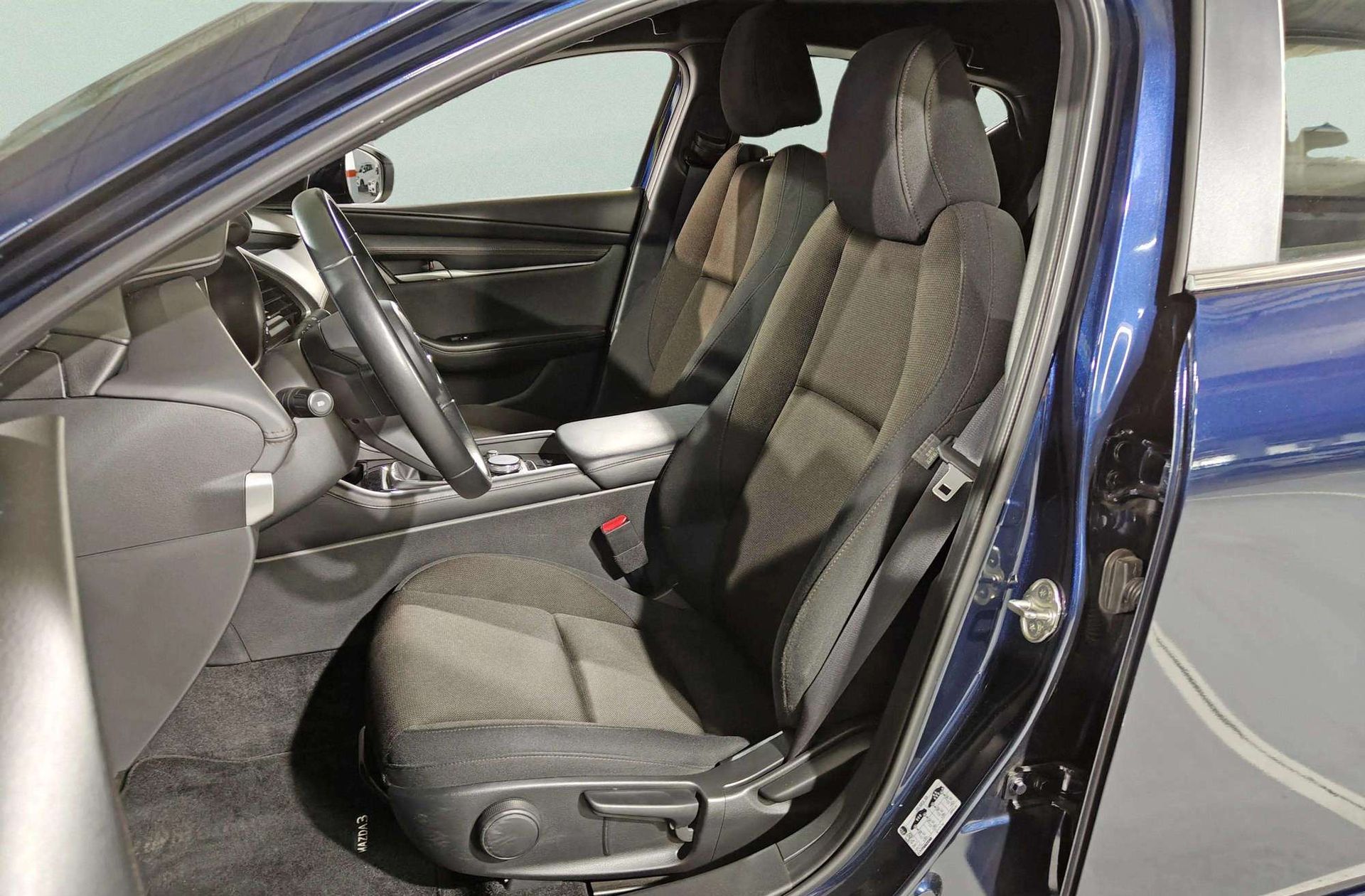 Mazda Mazda3 2.0 e-SKYACTIV-G Prime-Line - foto 13