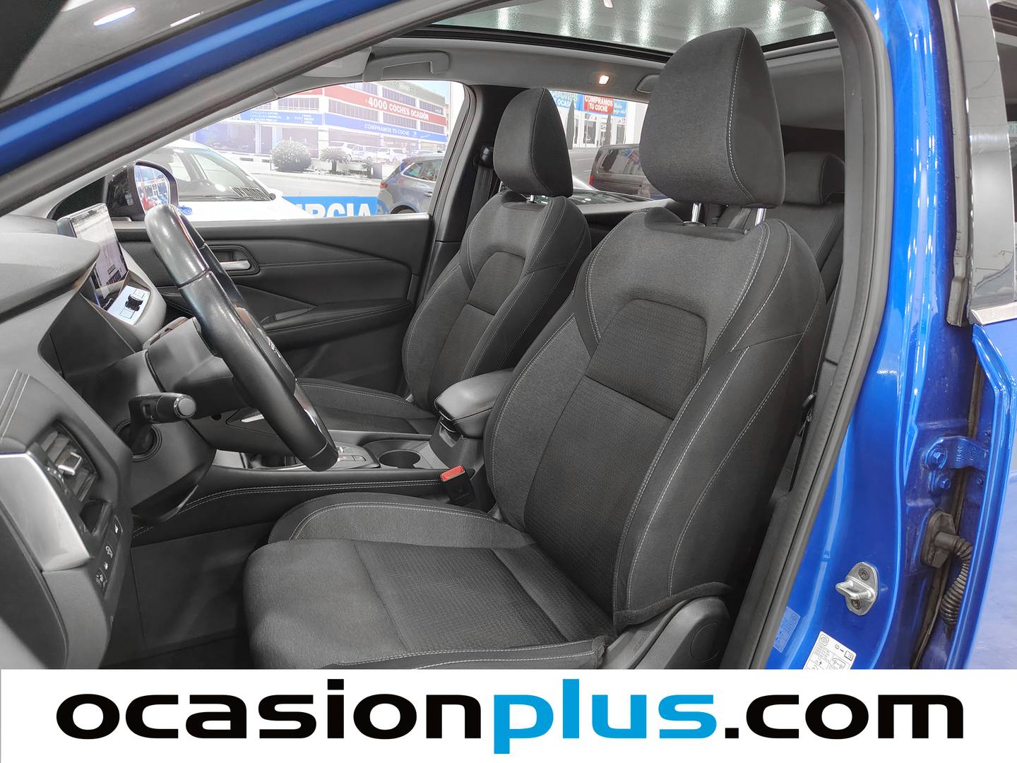 Foto asientos delanteros Nissan QASHQAI Nissan Qashqai DIG-T 140 mHEV N-Connecta 4x2 (140 CV)