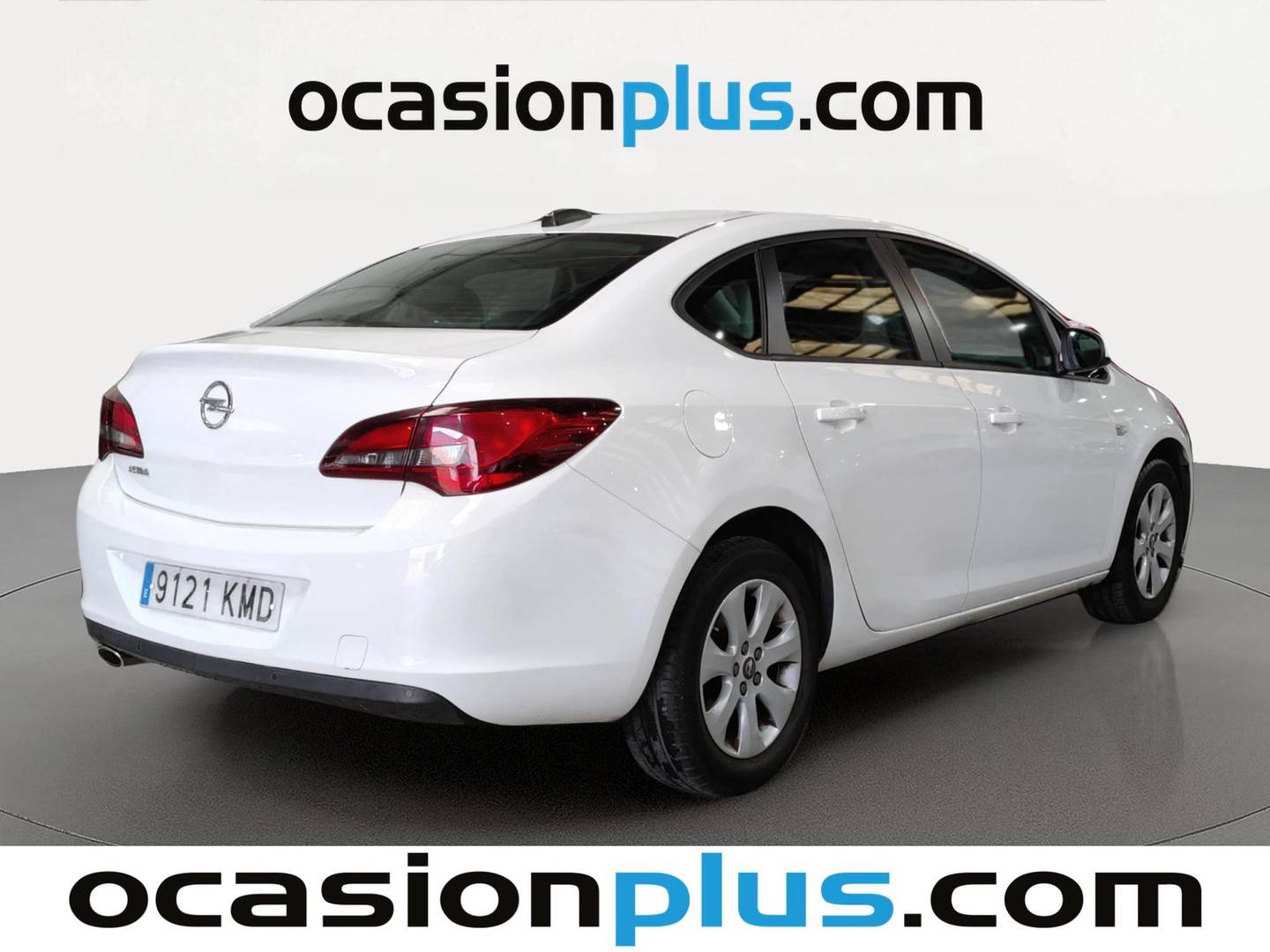 Foto trasera Opel Astra Opel Astra 1.4 Turbo GLP Elegance (140 CV) derecha