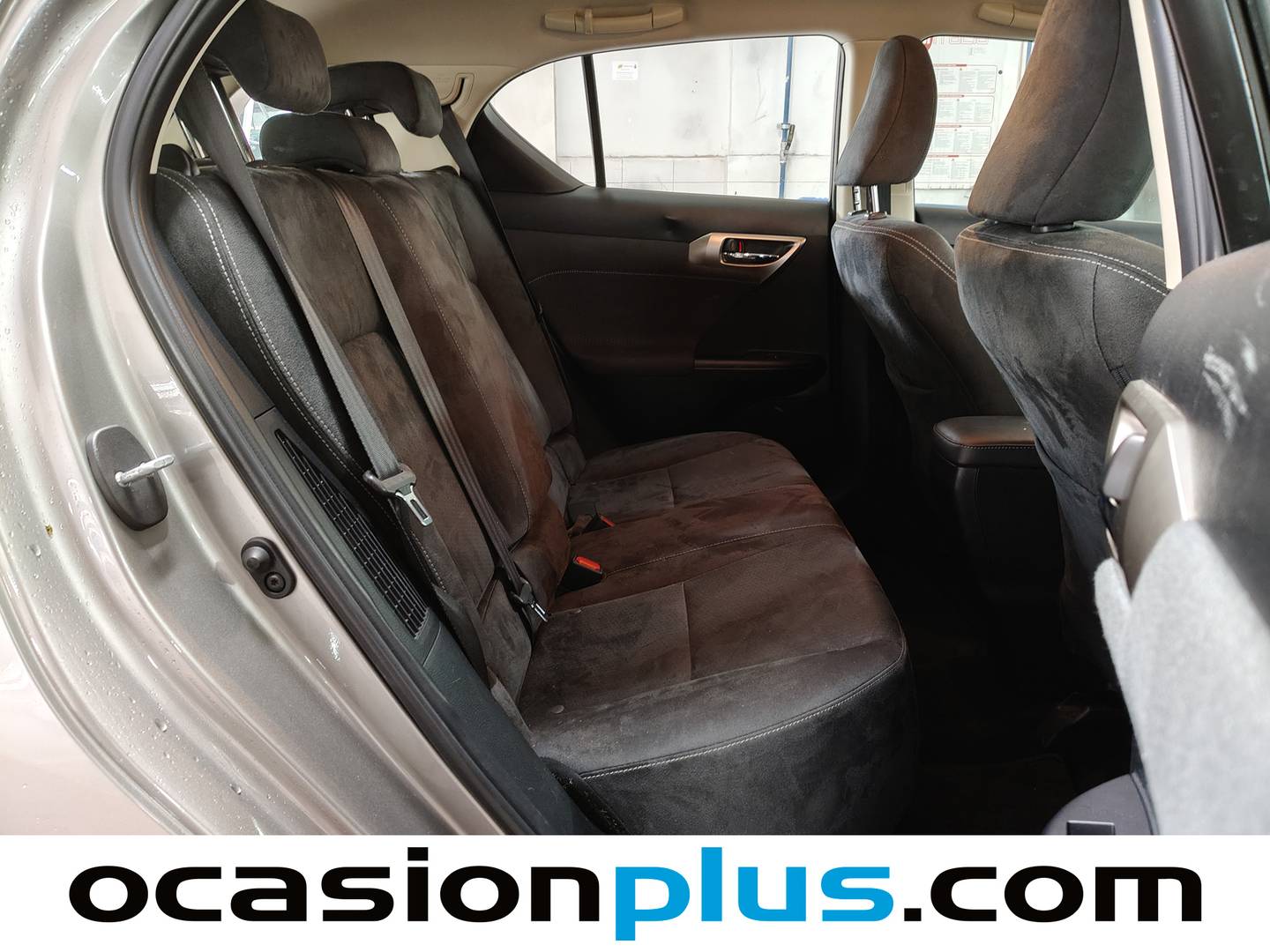 Lexus CT Lexus CT 200h Business (136 CV) al mejor precio