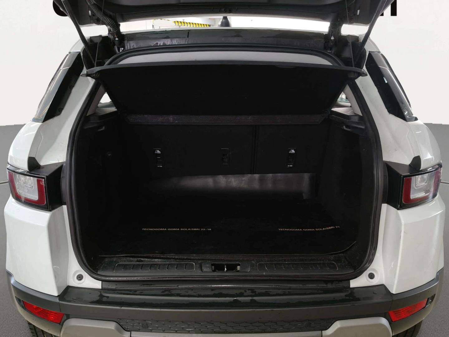 Fotos maletero Land Rover Range Rover Evoque Land Rover Range Rover Evoque 2.0 TD4 SE 4WD Auto (150 CV)