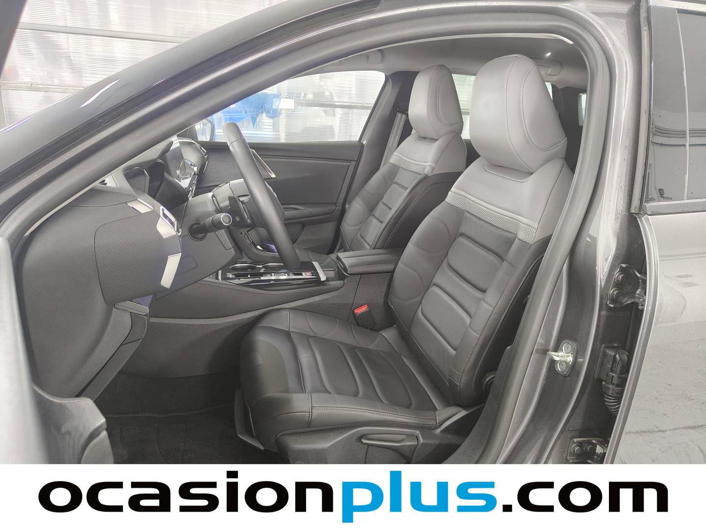 Foto Citroën C5 X Citroen C5 X PureTech 130 S&S Plus EAT8 (130 CV)