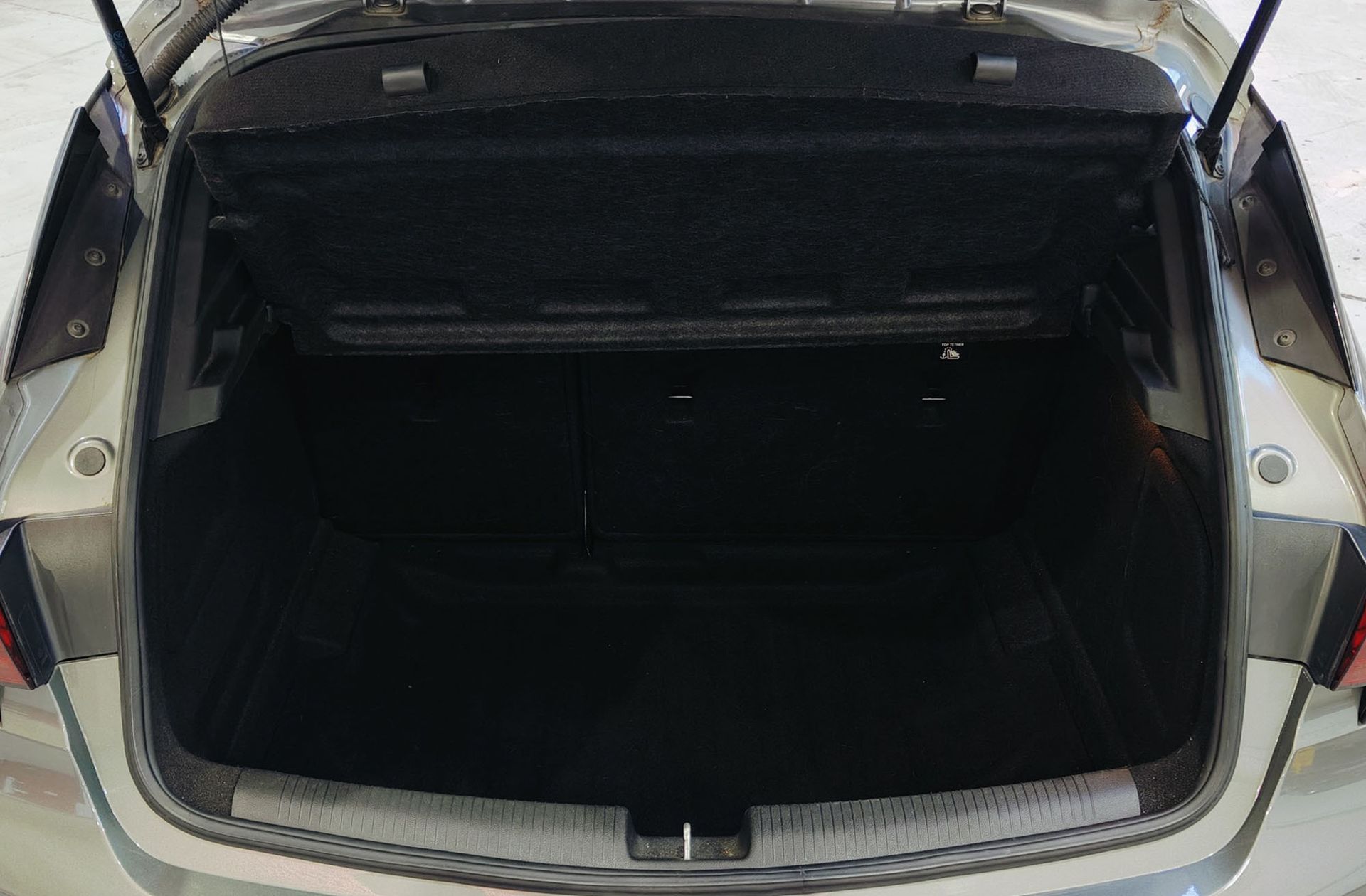 Opel Astra 1.6 CDTi Dynamic - foto 16