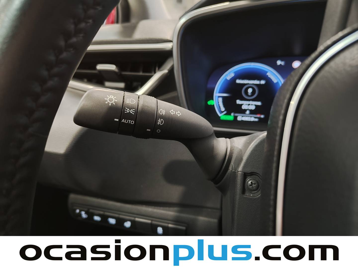 Foto Toyota Corolla Toyota Corolla 140H Style 103 kW (140 CV)