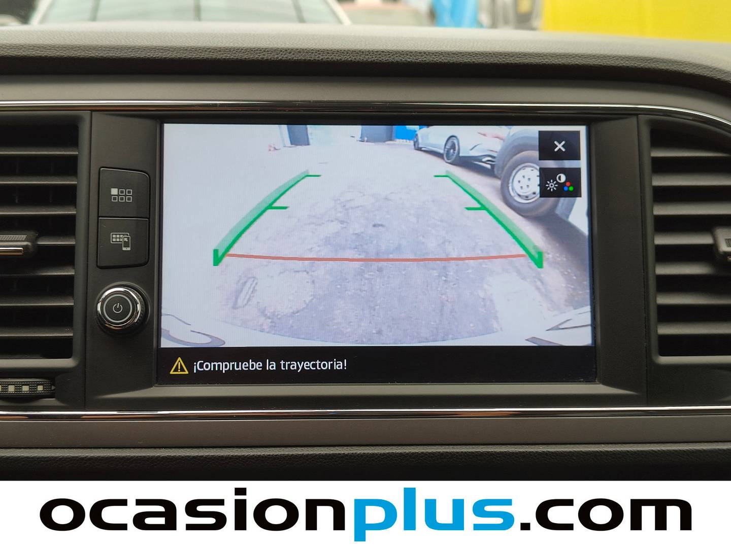 Equipamiento del Seat León Seat León 1.2 TSI S&S Style Visio (110 CV)