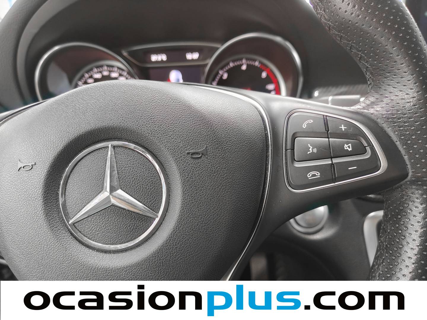 Foto Mercedes CLA Mercedes-Benz CLA CLA 200 d (136 CV) Pack AMG