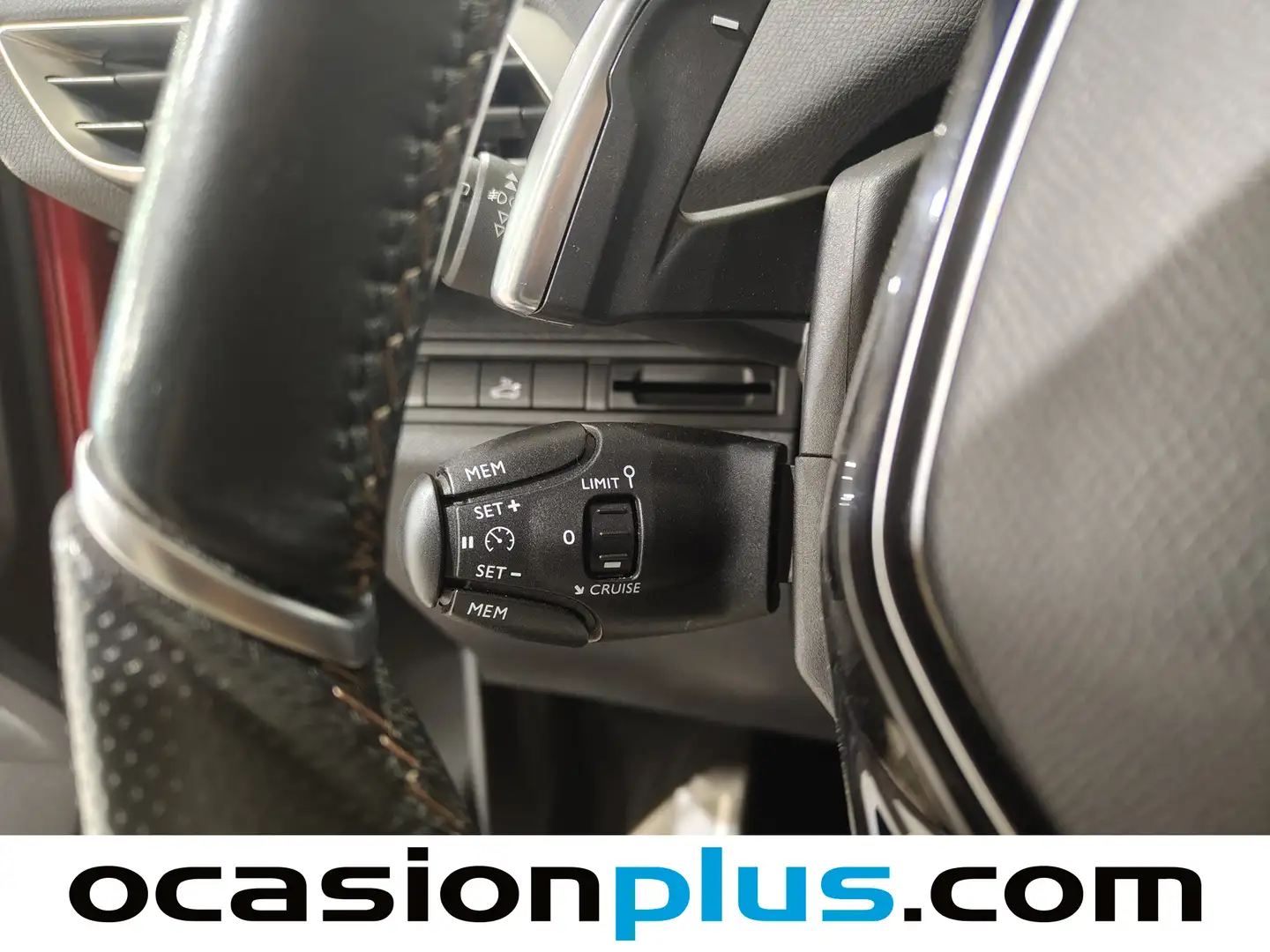 Foto Peugeot 3008 Peugeot 3008 BlueHDI 130 S&S GT Line EAT8 (130 CV)