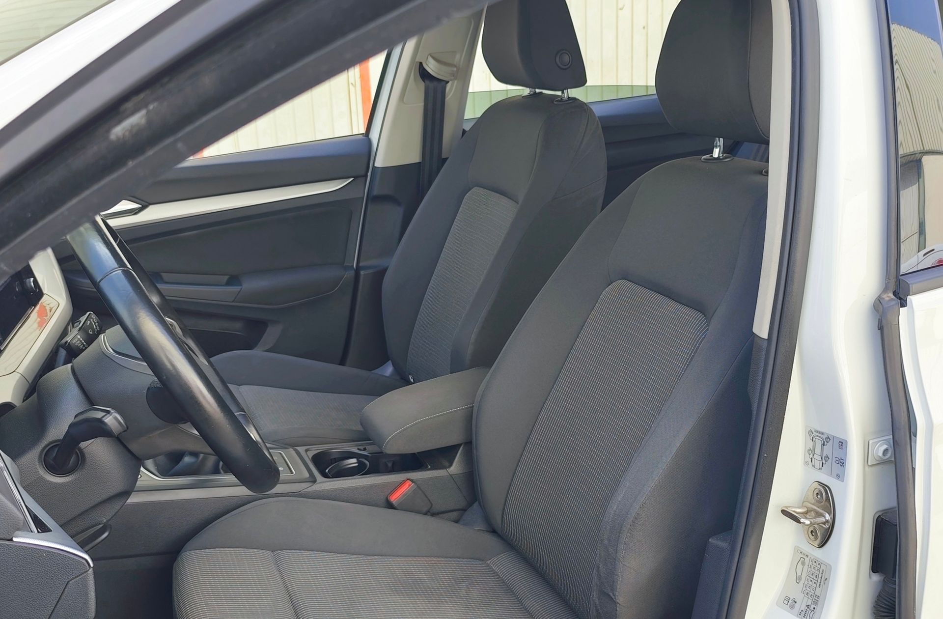 Volkswagen Golf Life 2.0 TDI - foto 10