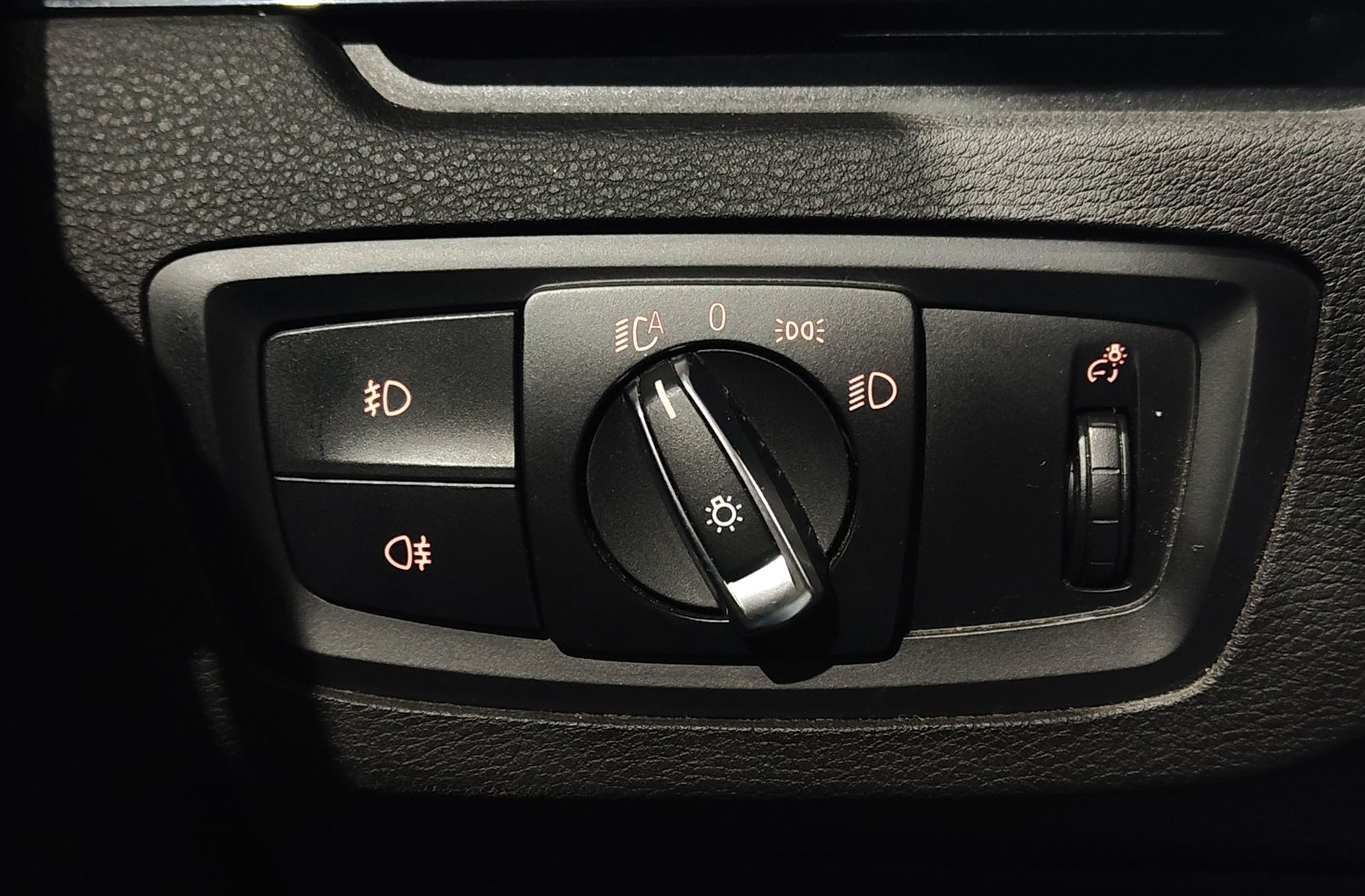 BMW X1 sDrive18d - foto 12