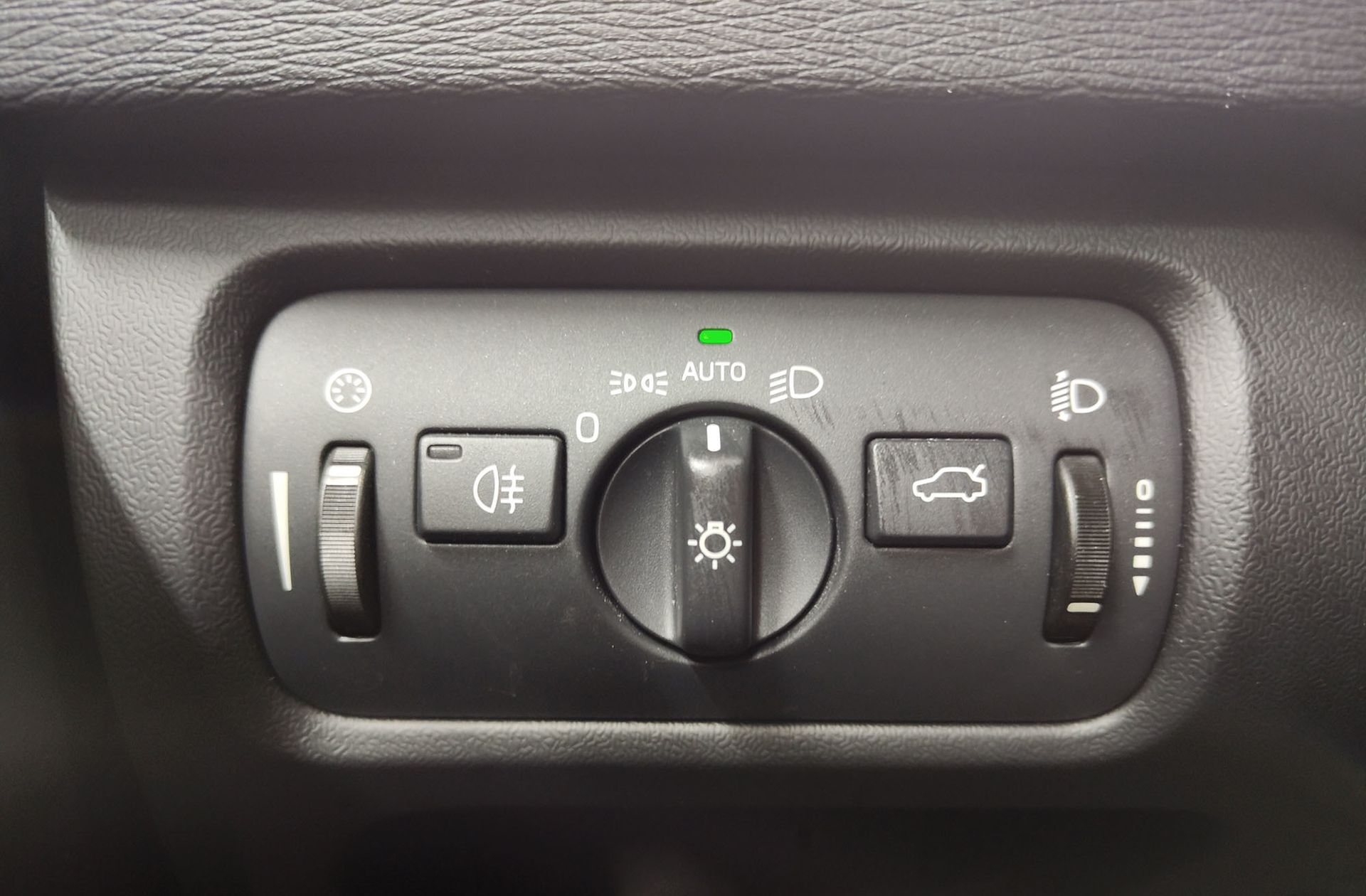 Volvo V40 D2 Kinetic - foto 22