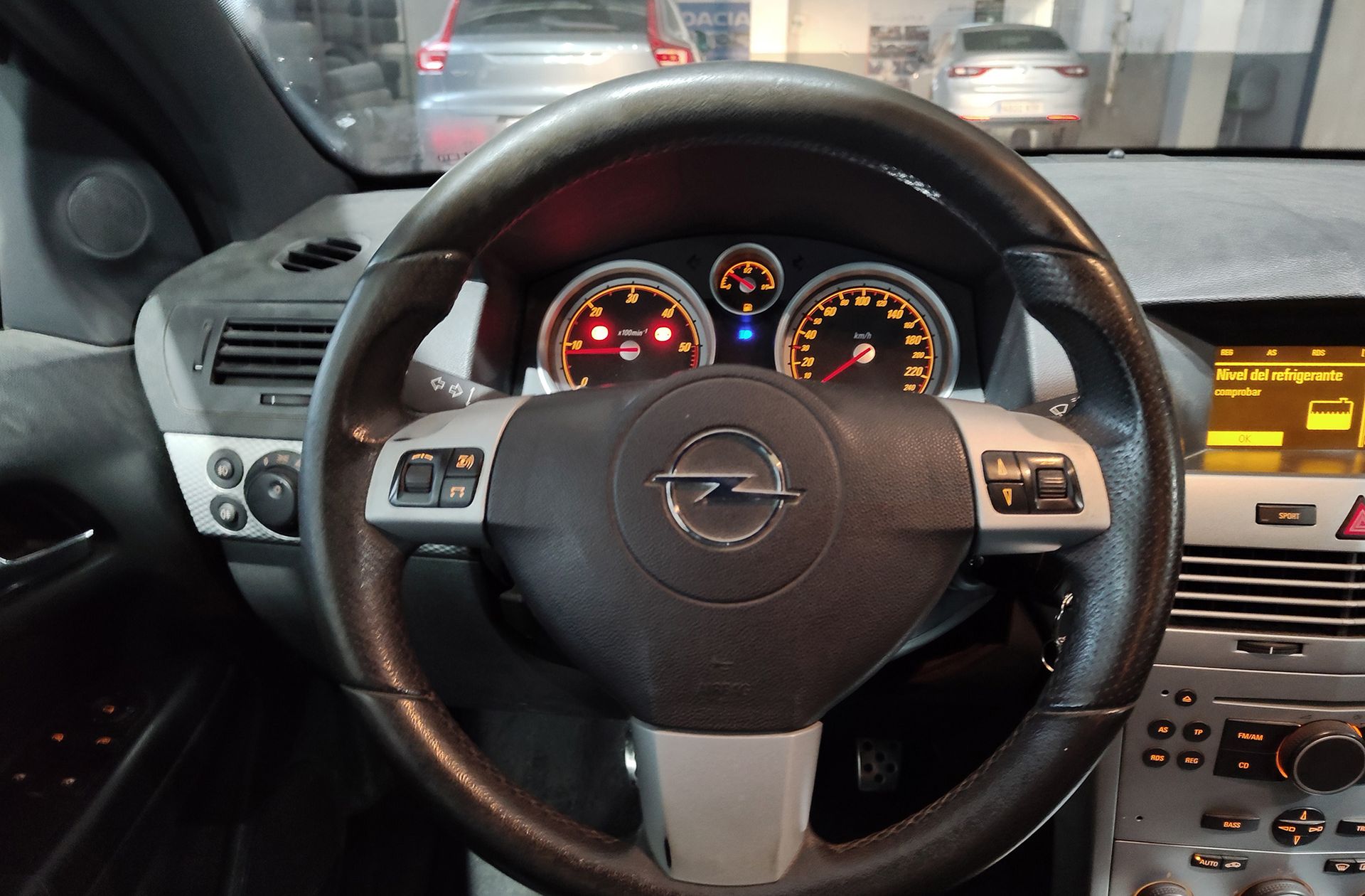 Opel Astra 1.6 CDTI Sport - foto 18