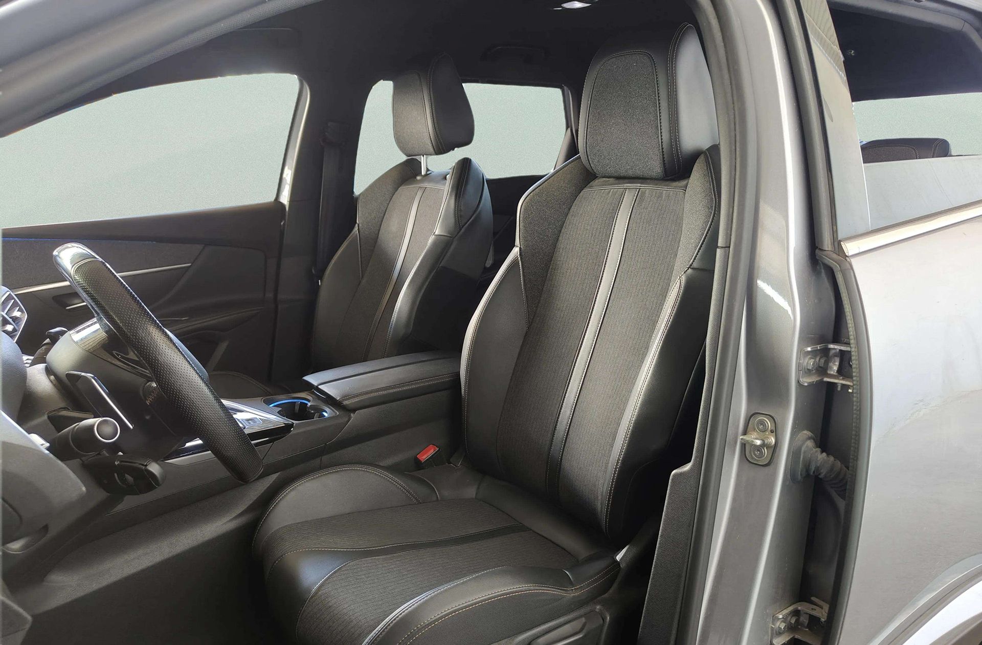 Peugeot 5008 PureTech 130 GT Line EAT8 (7 Plazas) - foto 11