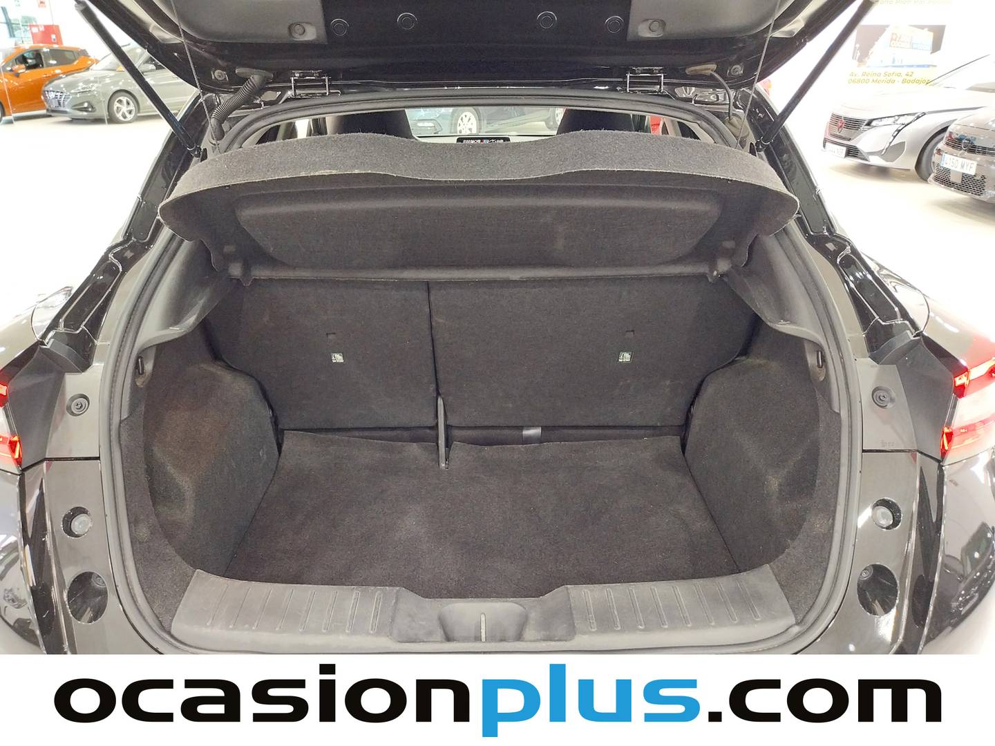 Fotos maletero Nissan JUKE Nissan Juke DIG-T Acenta (114 CV)