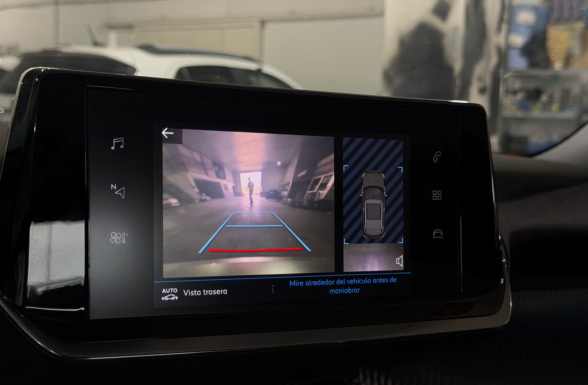 Peugeot 2008 PureTech 100 Allure Pack - foto 8