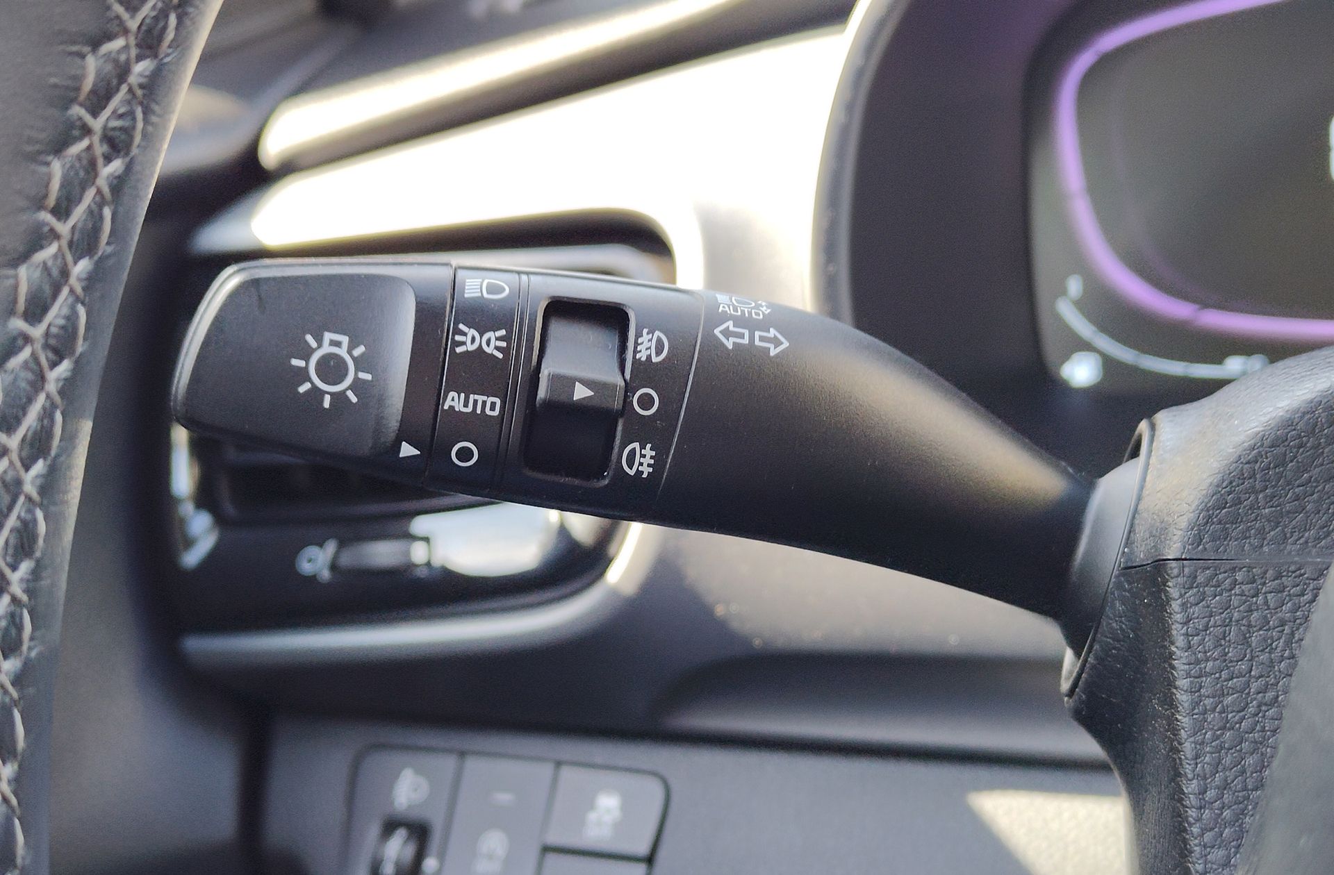 Kia Stonic 1.2 DPi Drive - foto 24