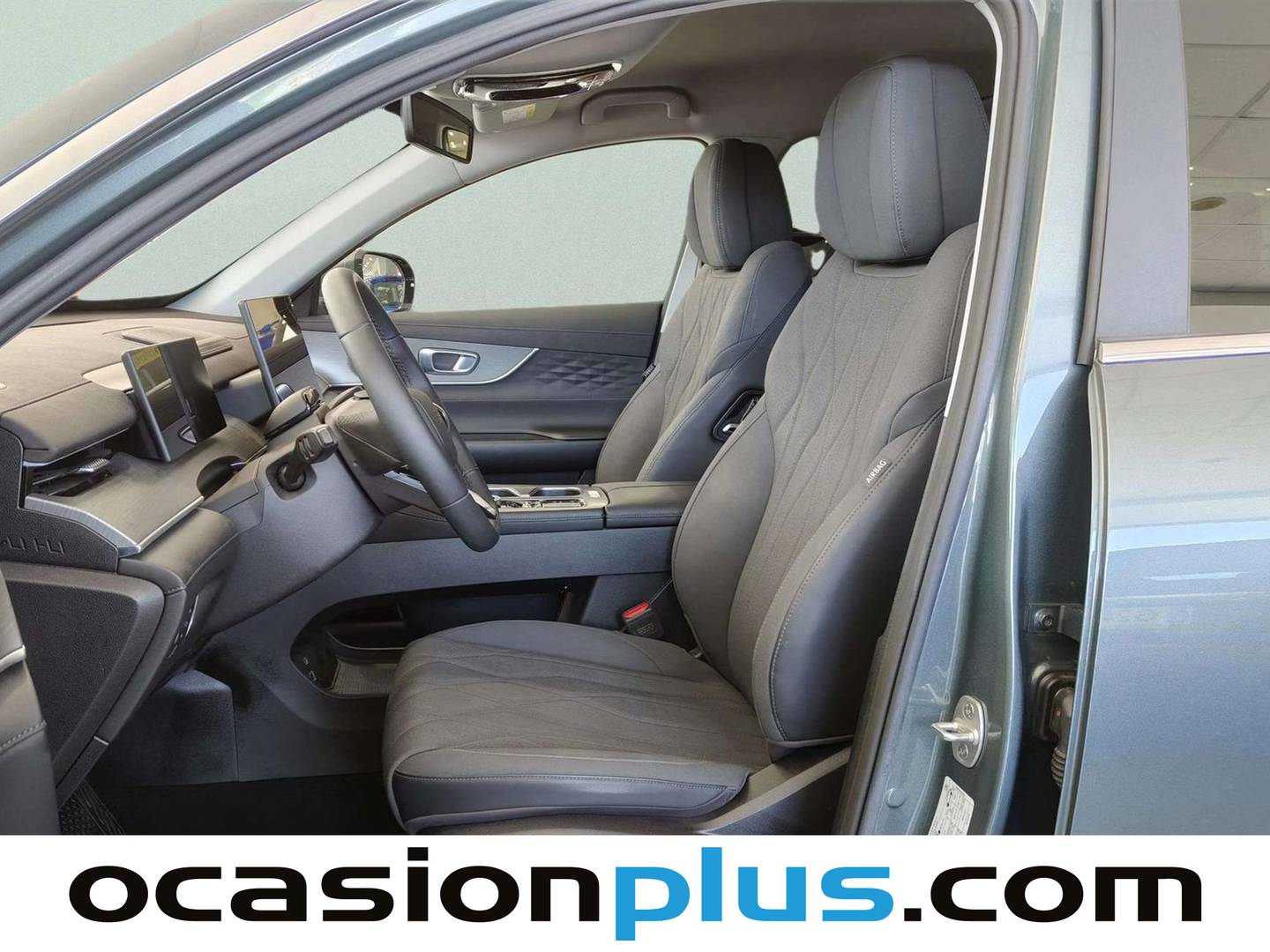 Foto asientos delanteros EBRO S800 EBRO S800 1.6 TGDI Premium DCT (147 CV) 7 Plazas