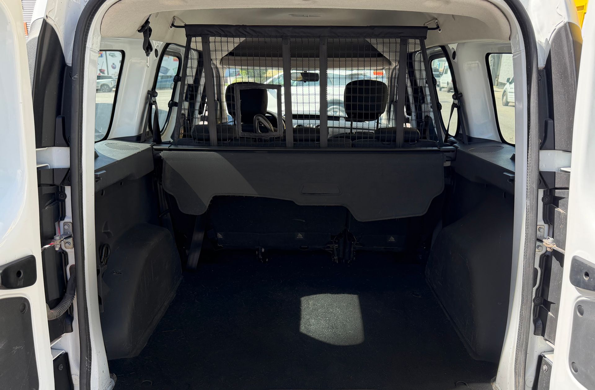 Dacia Dokker Essential Blue dCi - foto 12