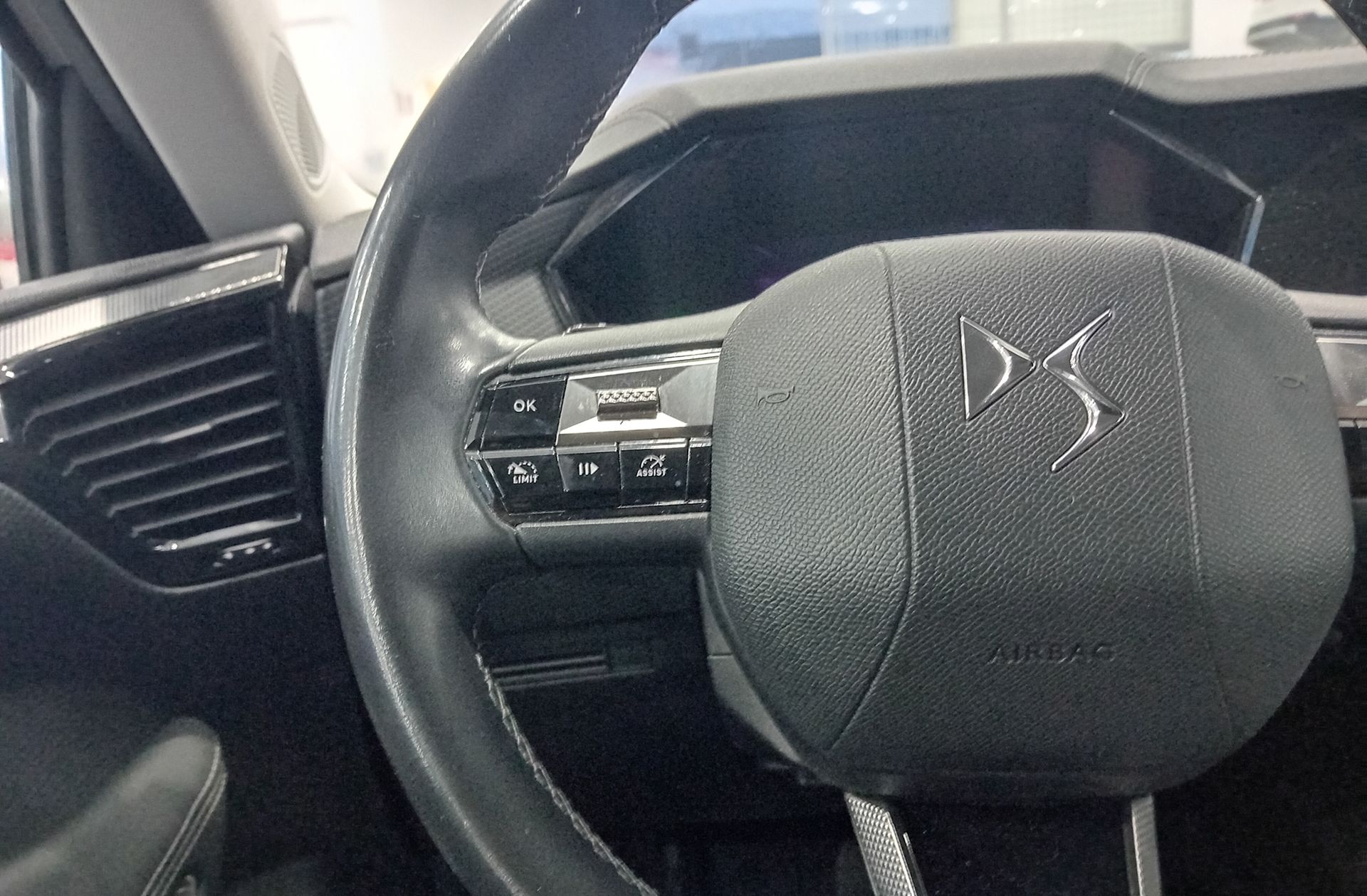 DS DS 4 BlueHDi 130 Trocadero - foto 22