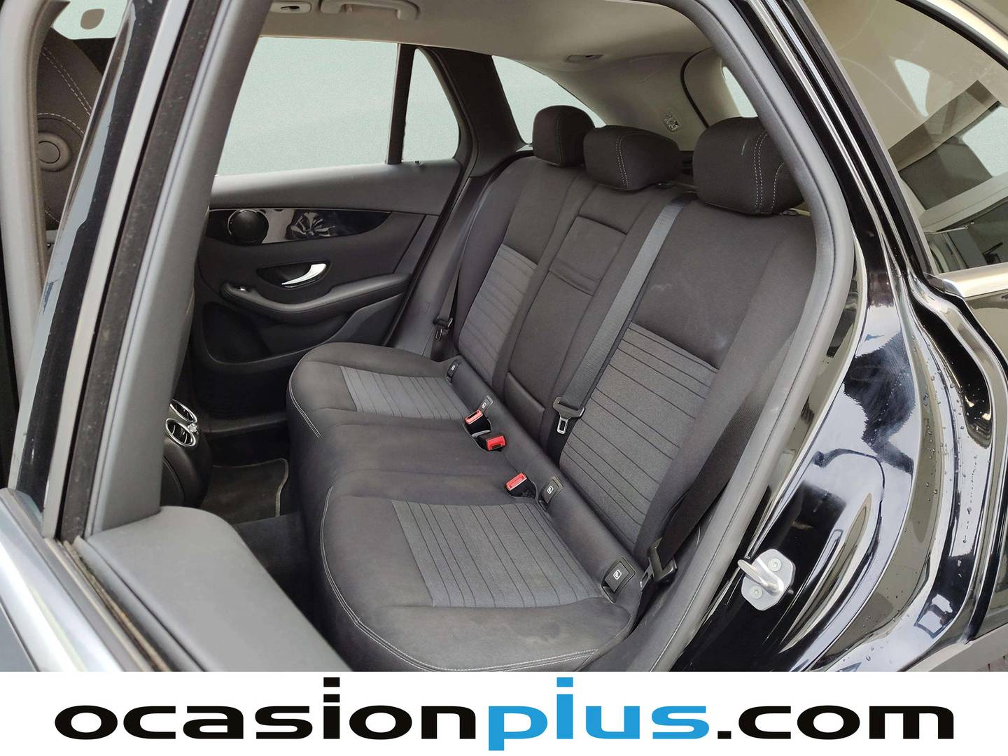 Foto asientos traseros Mercedes Clase GLC Mercedes GLC 200 d 4Matic (163 CV) Pack AMG