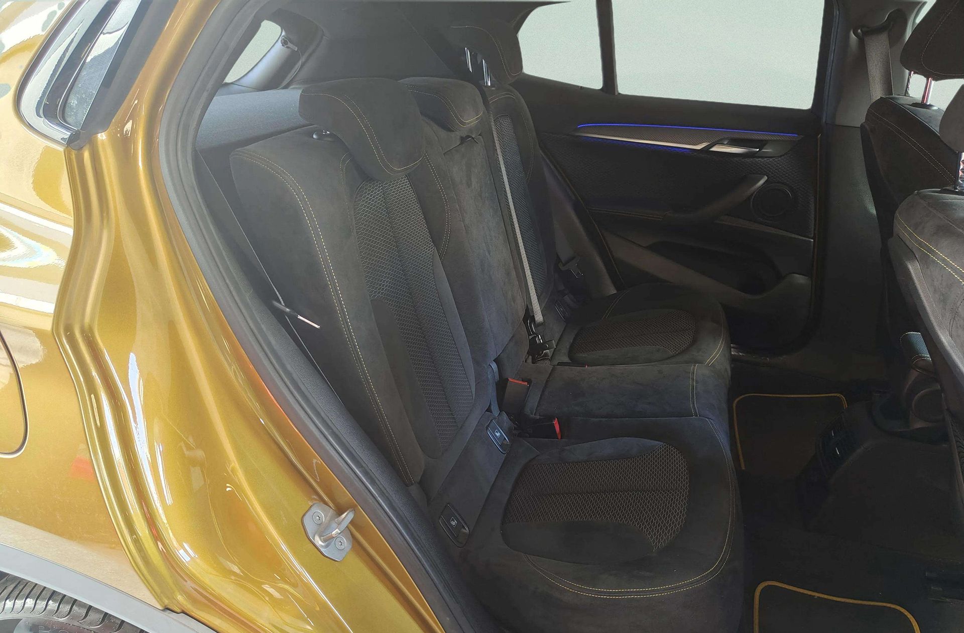 BMW X2 sDrive18i - foto 18