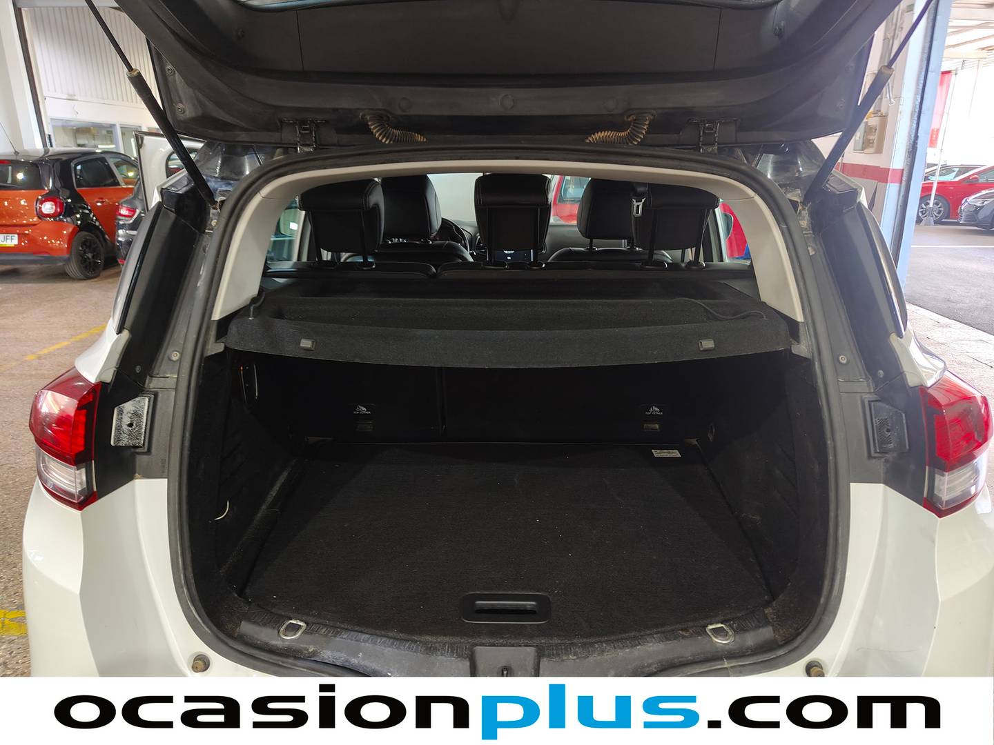 Fotos maletero Renault Scénic Renault Scenic dCi 110 Zen Energy (110 CV)