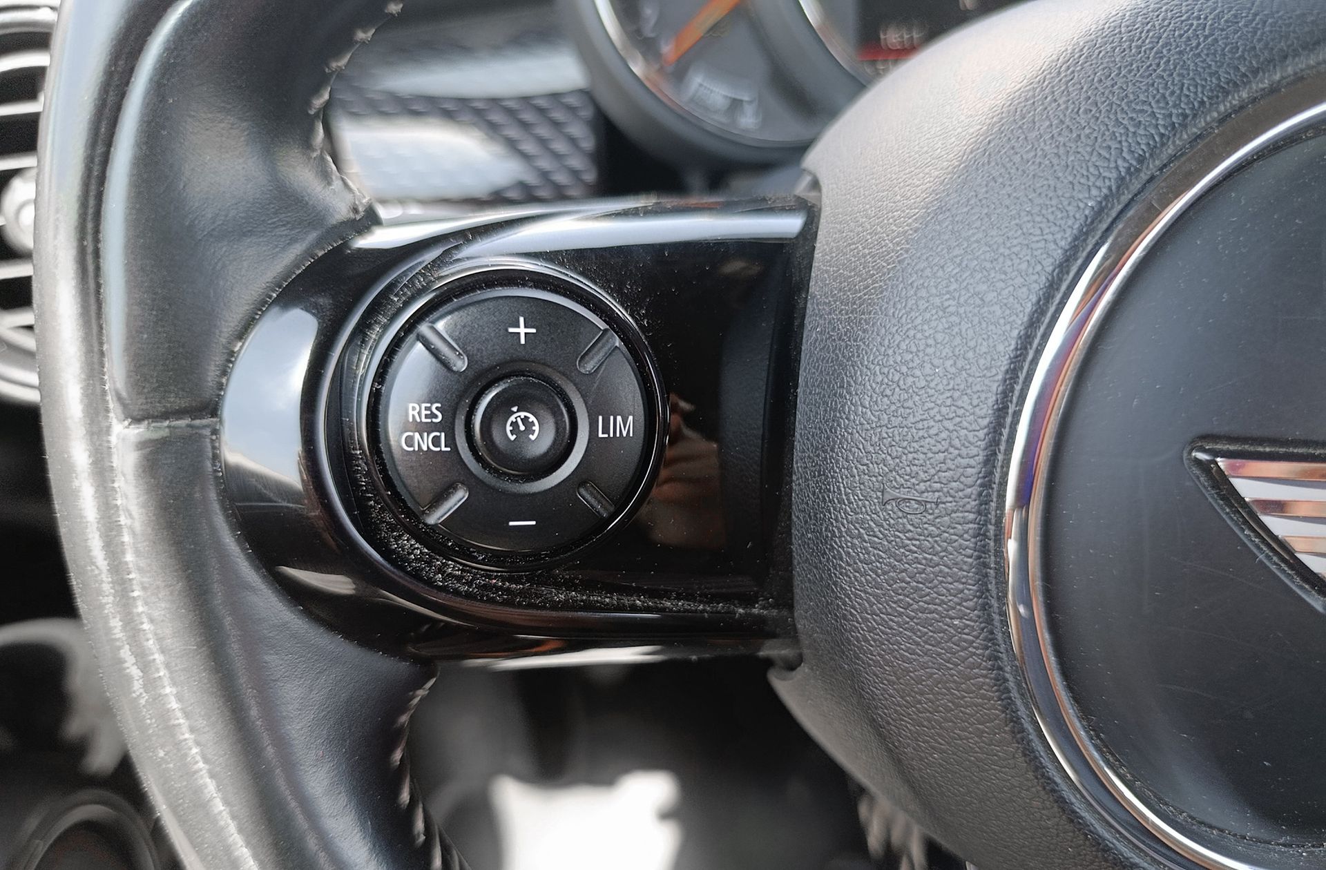 MINI Cooper SD - foto 24