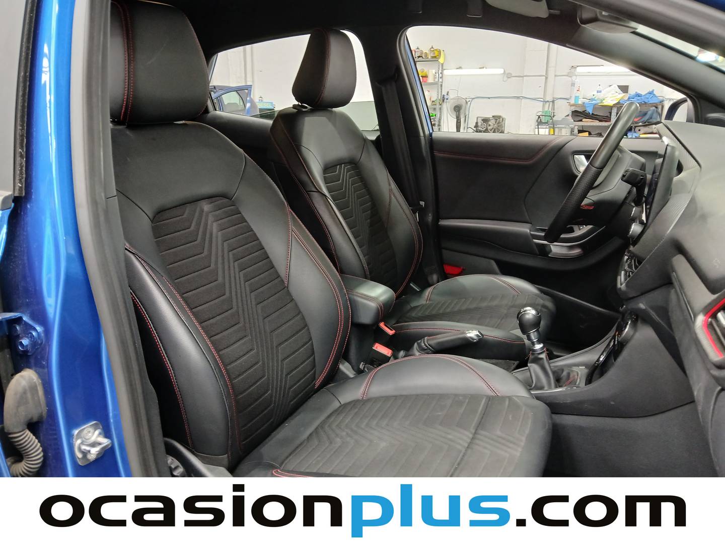 Foto Ford Puma Ford Puma 1.0 EcoBoost MHEV ST-Line X  (125 CV)