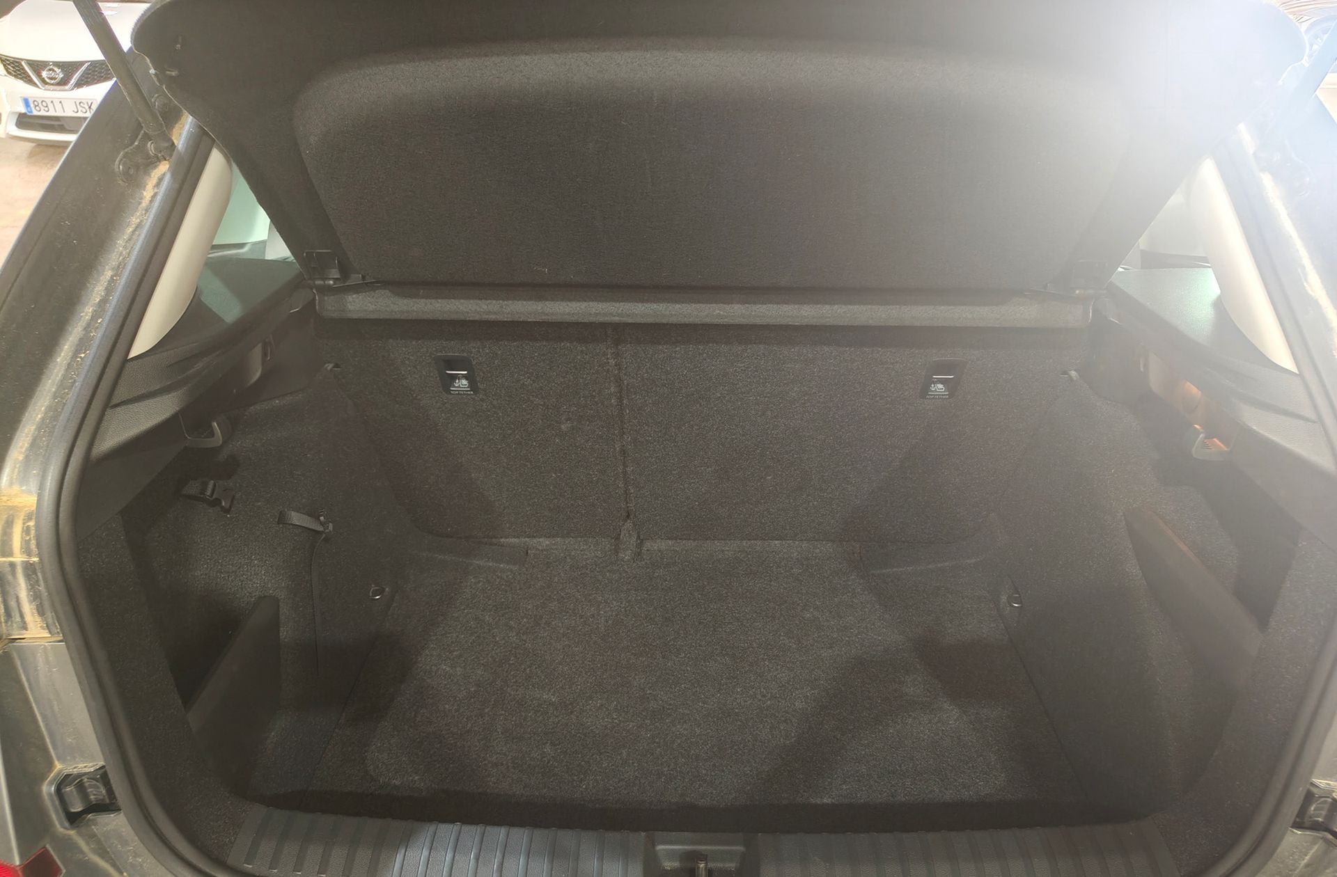 Škoda Kamiq 1.0 TSI Ambition DSG - foto 16