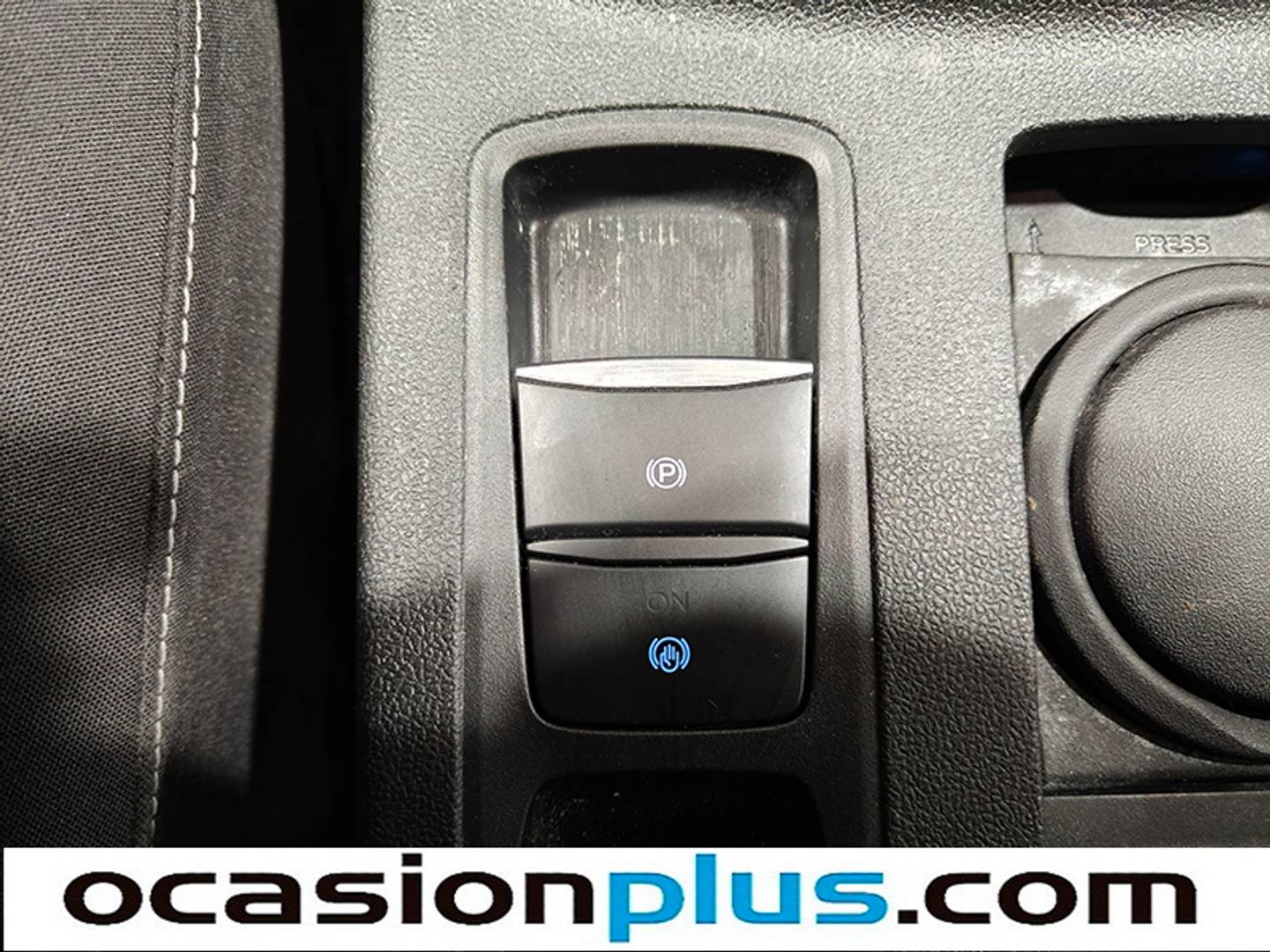 Foto Ford Kuga Ford Kuga 1.5 EcoBlue Trend (120 CV)