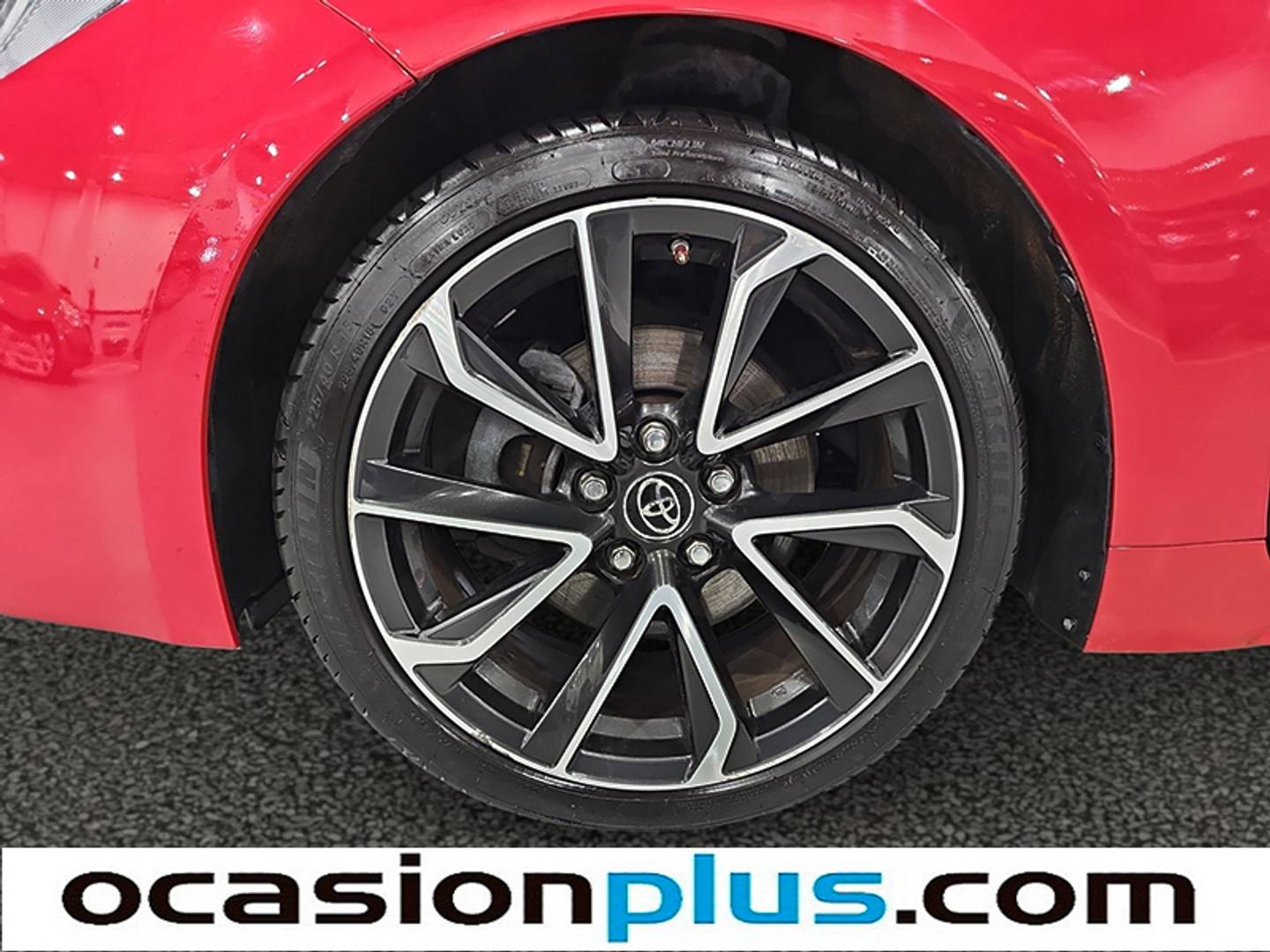 Foto Toyota Corolla Toyota Corolla 180H FEEL! E-CVT (180 CV)