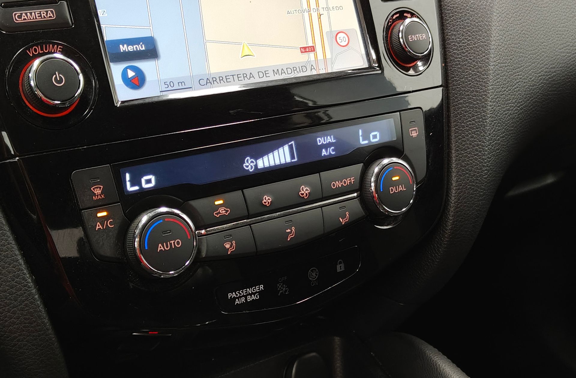 Nissan Qashqai DIG-T 115 N-Connecta 4x2 - foto 27