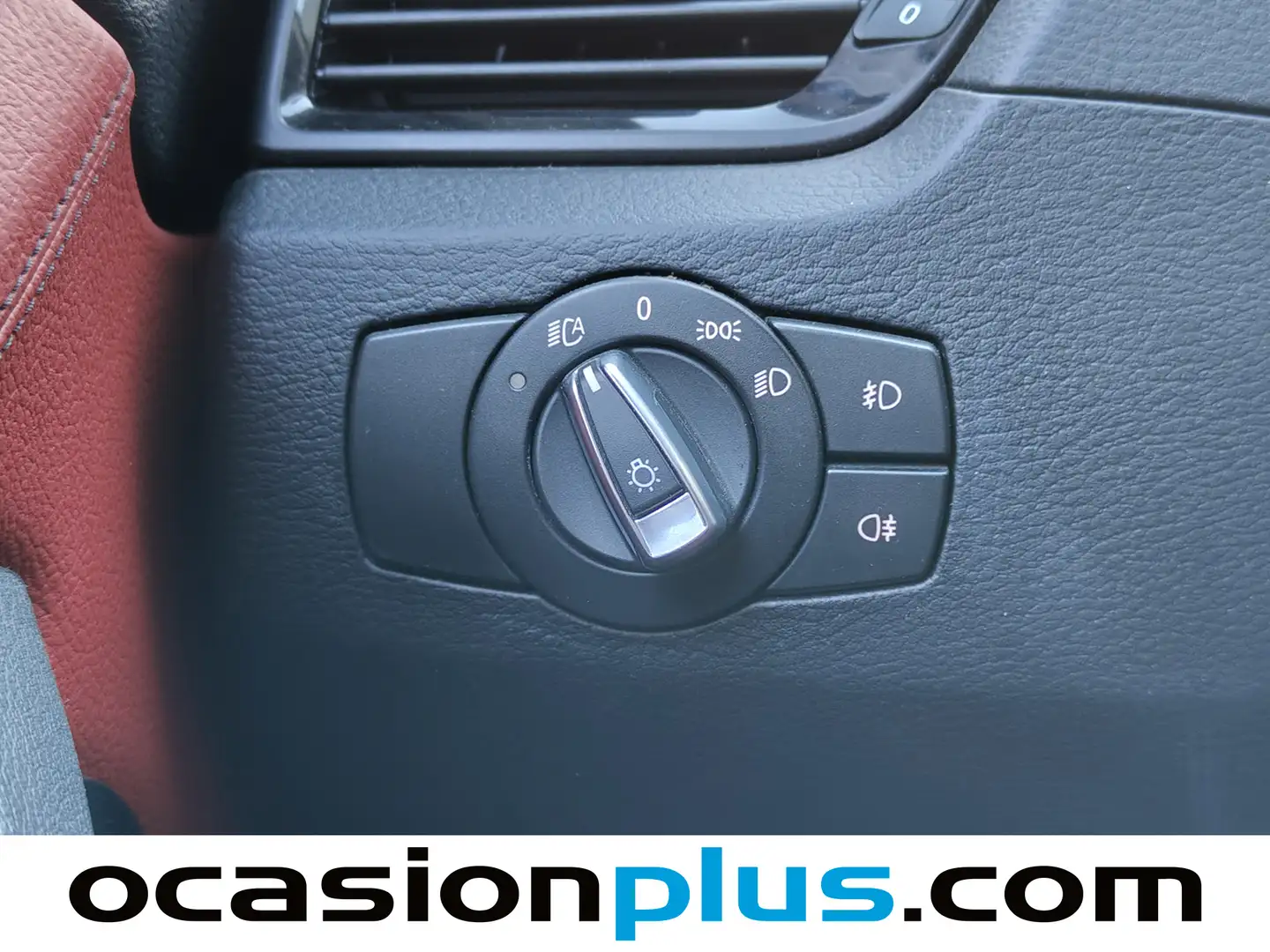 Foto BMW X1 BMW X1 sDrive18d  (143 CV)