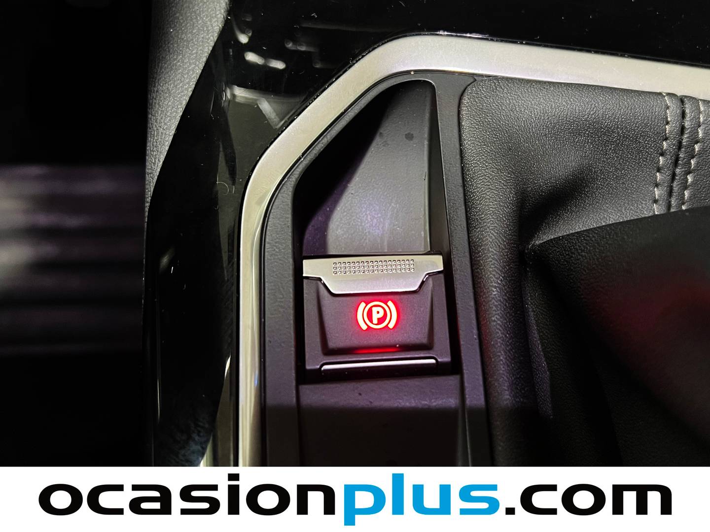 Foto Peugeot 3008 Peugeot 3008 PureTech 130 Allure (130 CV)