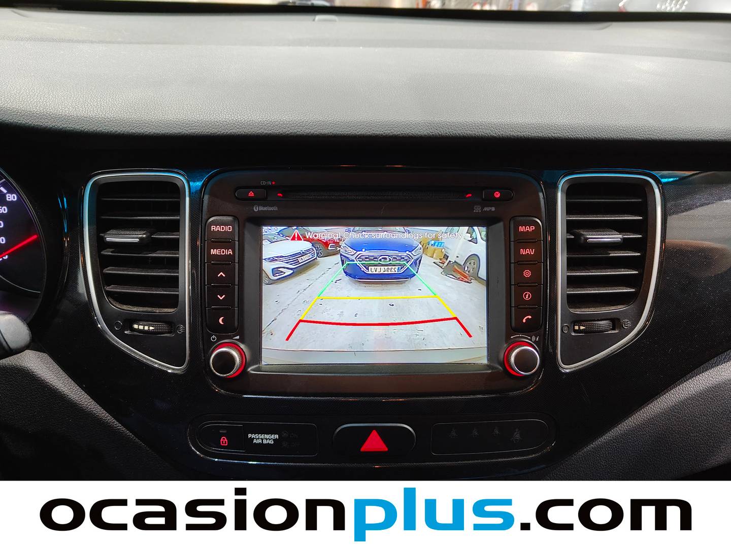 Equipamiento del KIA Carens KIA Carens 1.7 CRDi VGT UEFA Euro2016 Eco-Dynamics (115 CV)