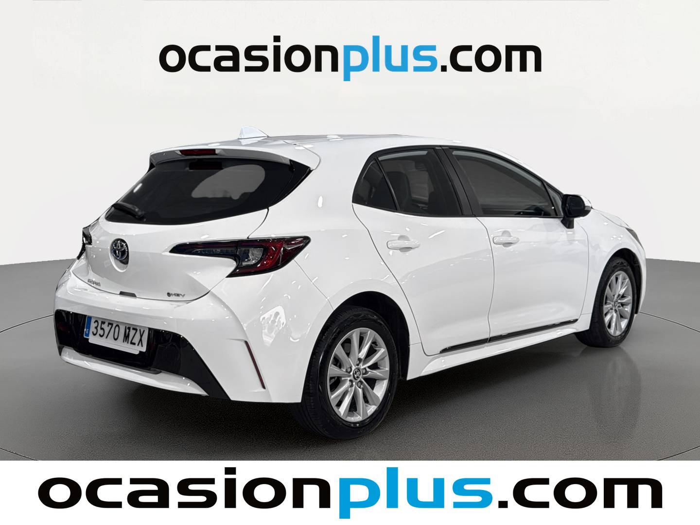 Foto trasera Toyota Corolla Toyota Corolla 140H Active Plus (140 CV) derecha