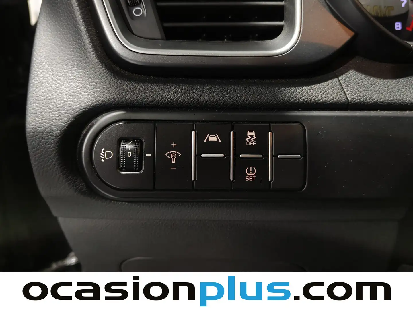 Foto KIA XCeed Kia XCeed 1.0 T-GDi Drive (120 CV)