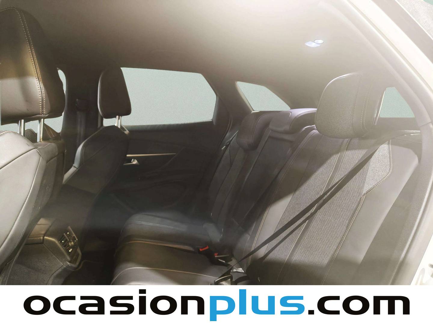 Foto Peugeot 3008 Peugeot 3008 BlueHDI 130 S&S GT Line EAT8 (130 CV)