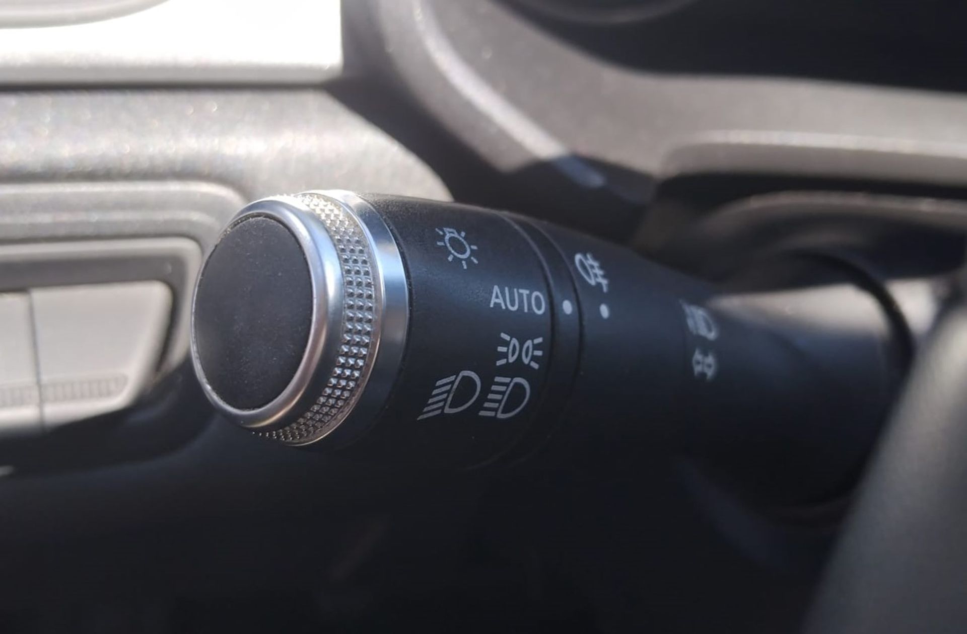 Renault Captur Zen TCe GPF - foto 19