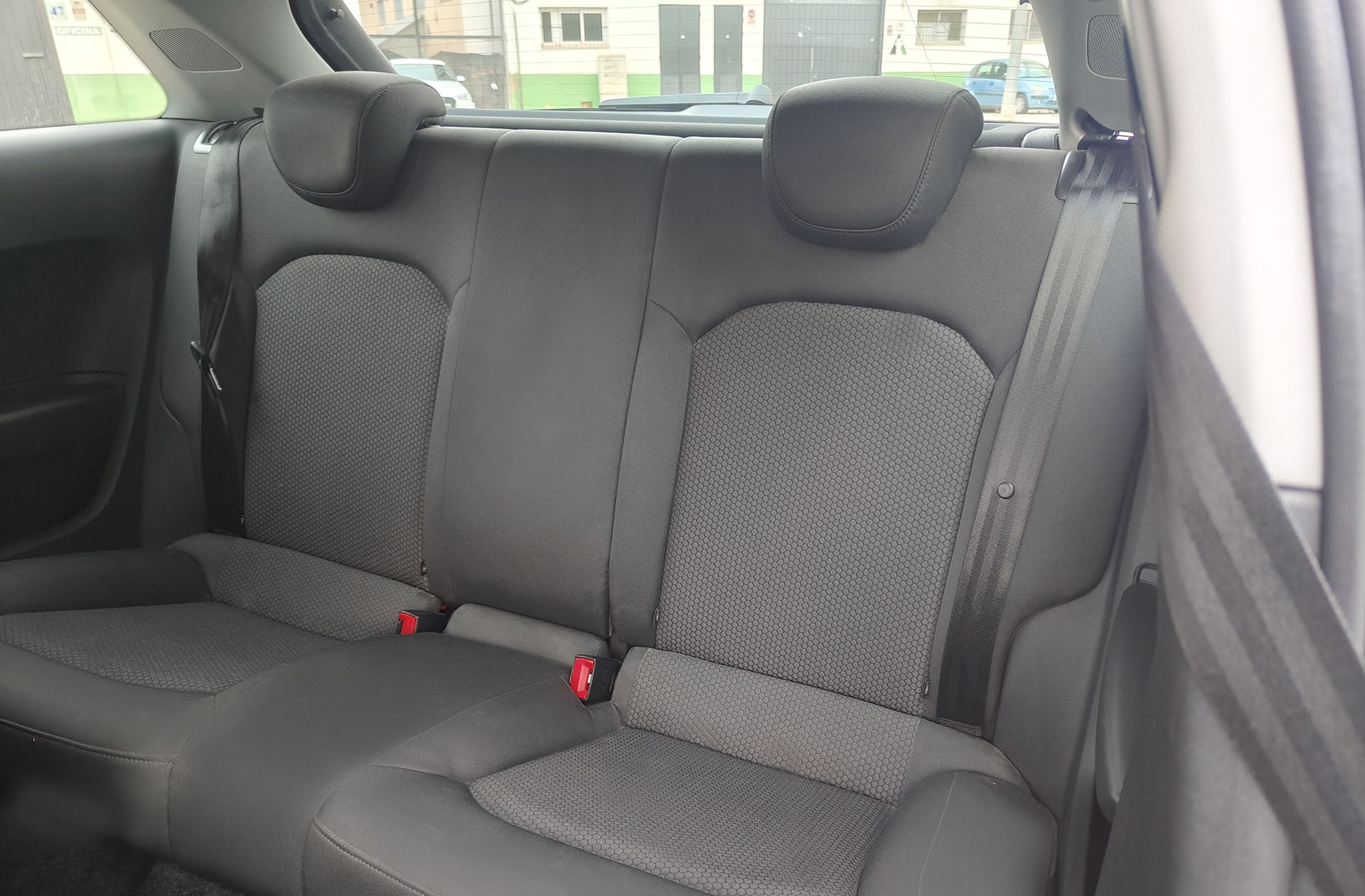 Audi A1 Adrenalin 1.4 TDI ultra Pack S Line - foto 9