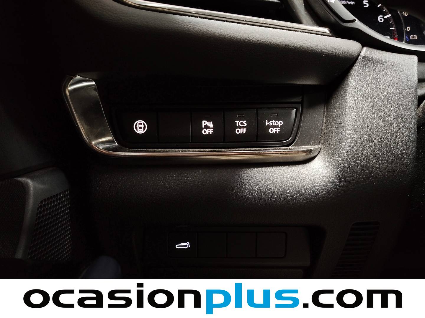 Foto Mazda CX-30 Mazda CX-30 2.0 Skyactiv-G Evolution 2WD AT 90 kW (122 CV)