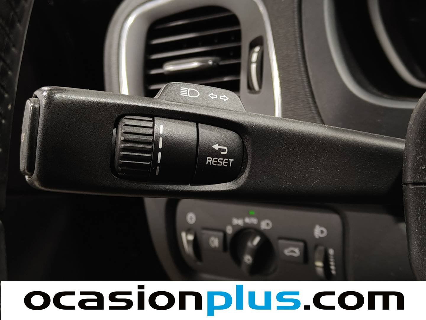 Foto Volvo V40 Volvo V40 D2 Kinetic (115 CV)