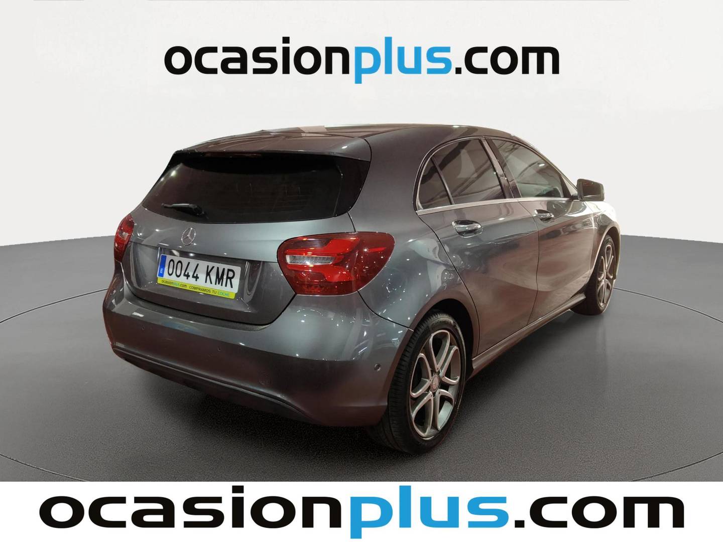 Foto trasera Mercedes Clase A Mercedes-Benz Clase A Clase A 180 d (109 CV) derecha