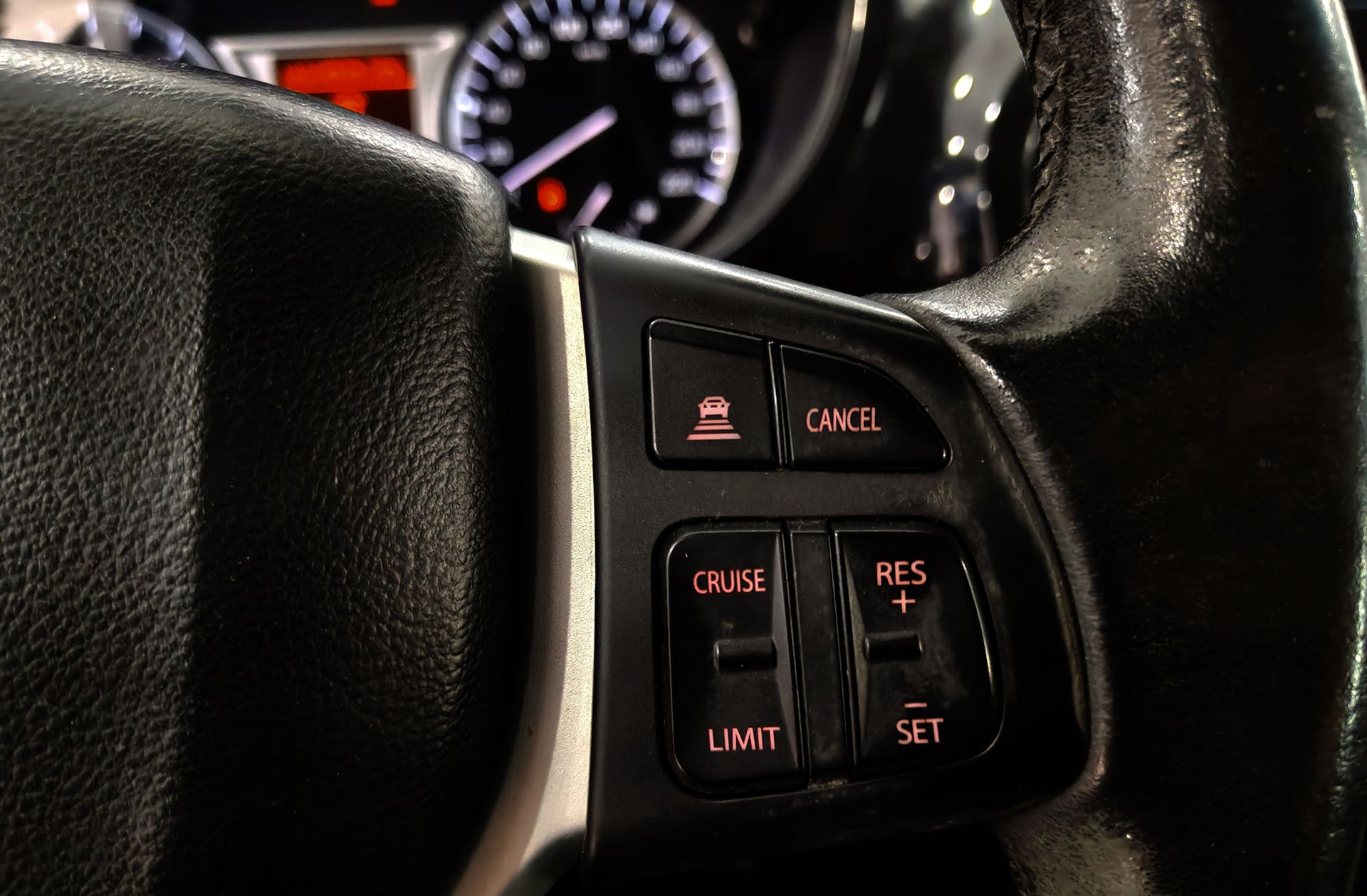 Suzuki Vitara 1.6 Ddis GLX 4WD - foto 29